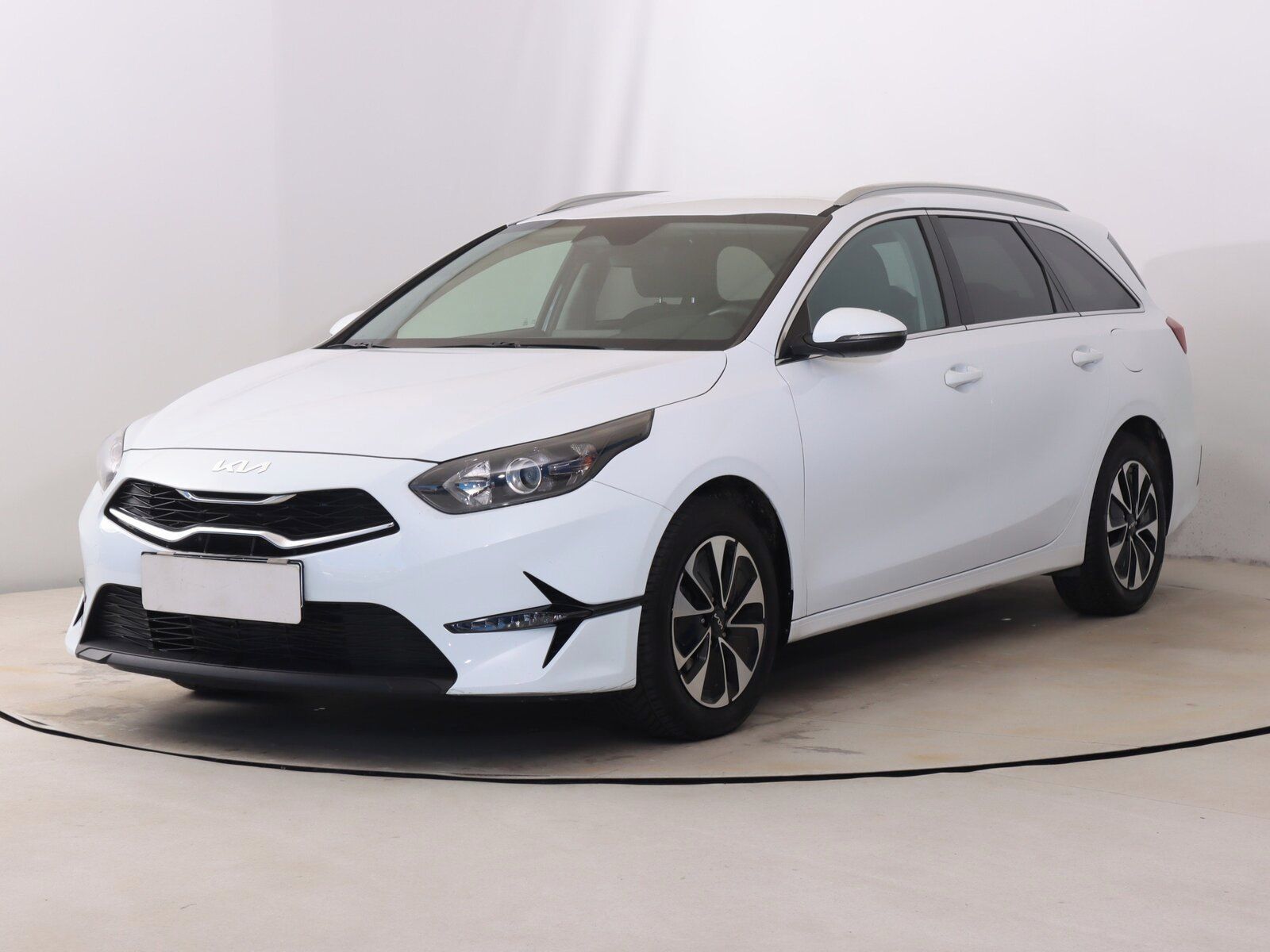 Kia Cee´d, 1.5 T-GDI, Automat, Serv.kniha - fotka 2