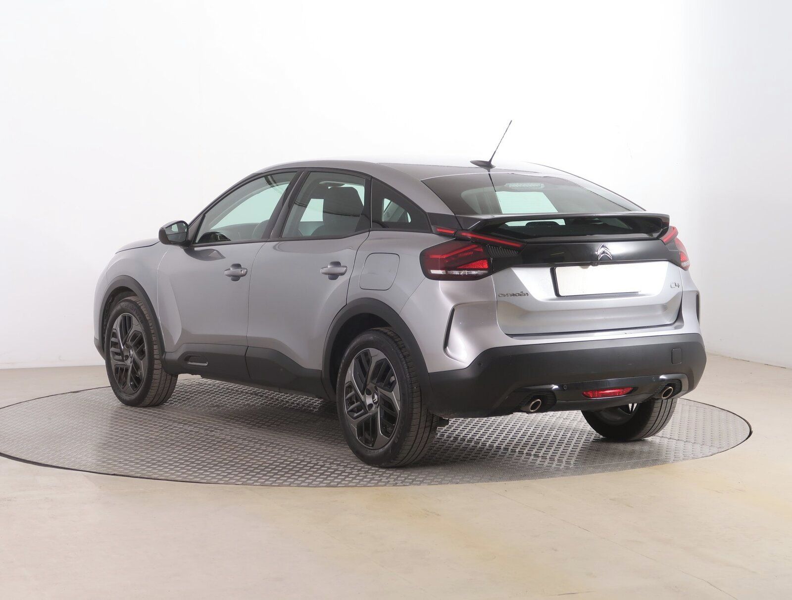 Citroën C4, 1.2 PureTech, Feel, Automat - fotka 4