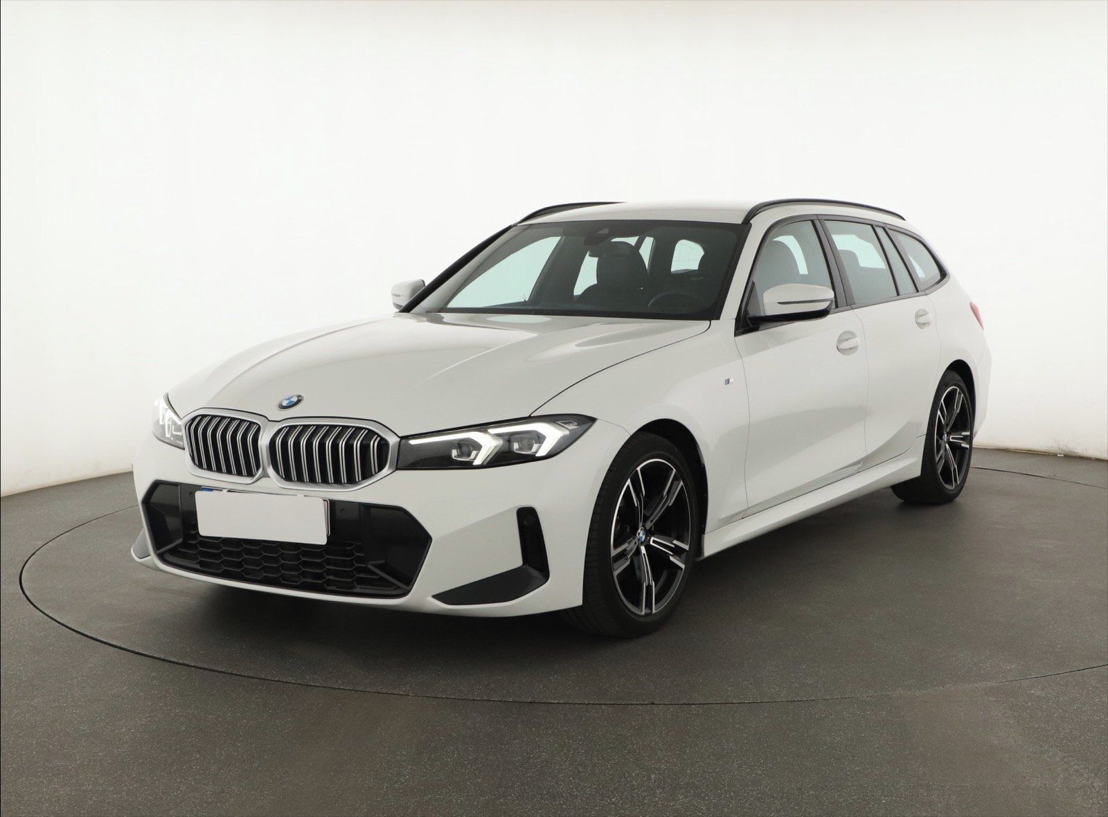 BMW Řada 3, 320 d xDrive, M Sport - fotka 2
