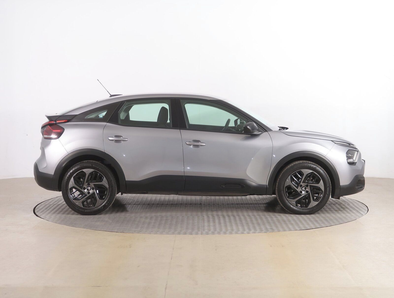 Citroën C4, 1.2 PureTech, Feel, Automat - fotka 6