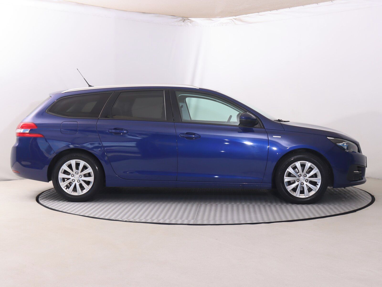 Peugeot 308, 1.2 PureTech, Style, Automat - fotka 6