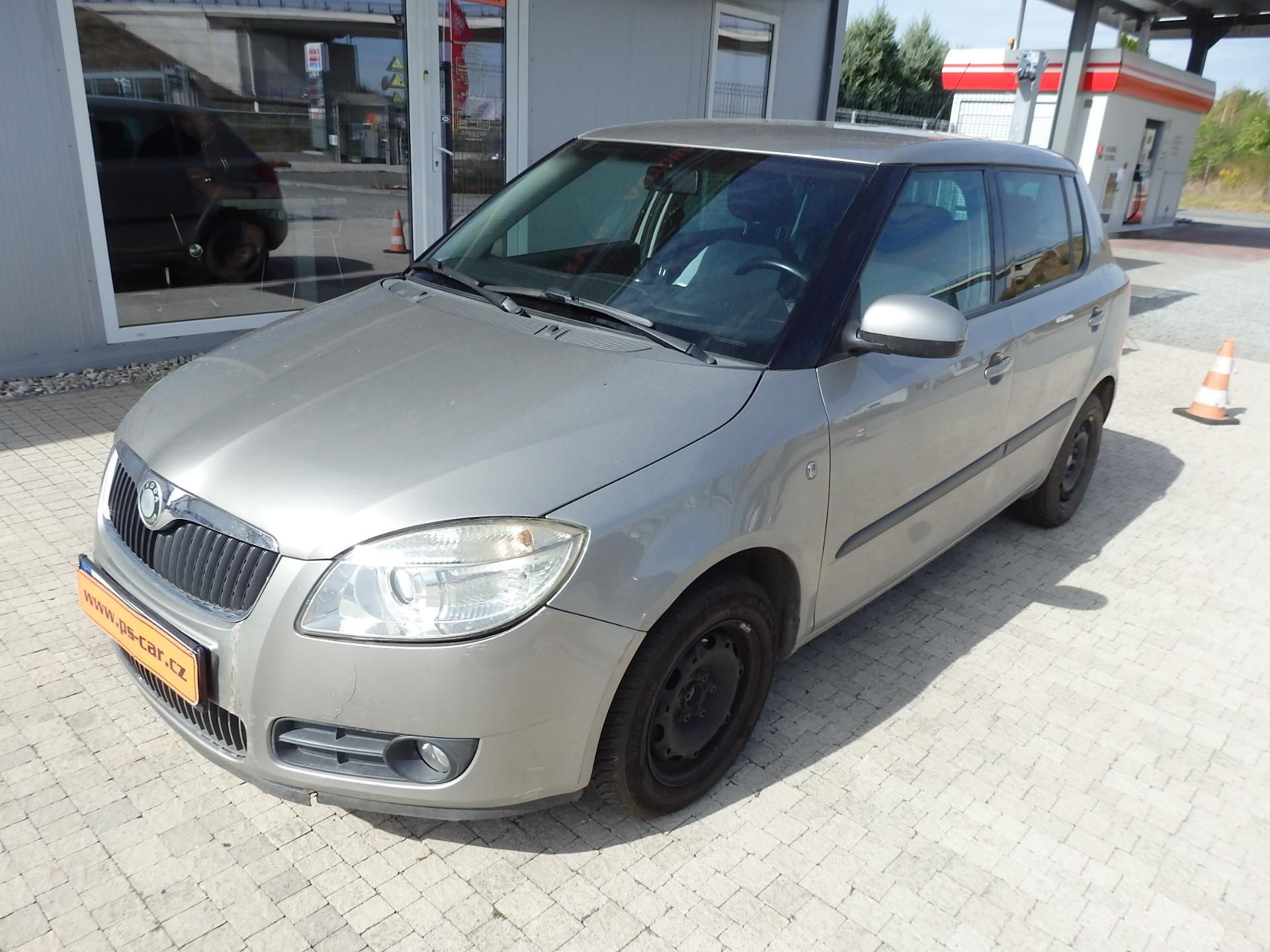 Škoda Fabia, 1,2 HTP 51 kW KLIMA, ESP - fotka 2