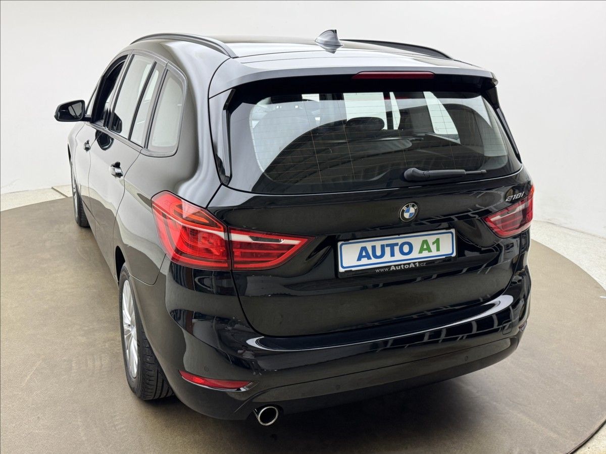 BMW Řada 2, 1,5 218i LONG ROZVODY VÝHŘEV - fotka 6