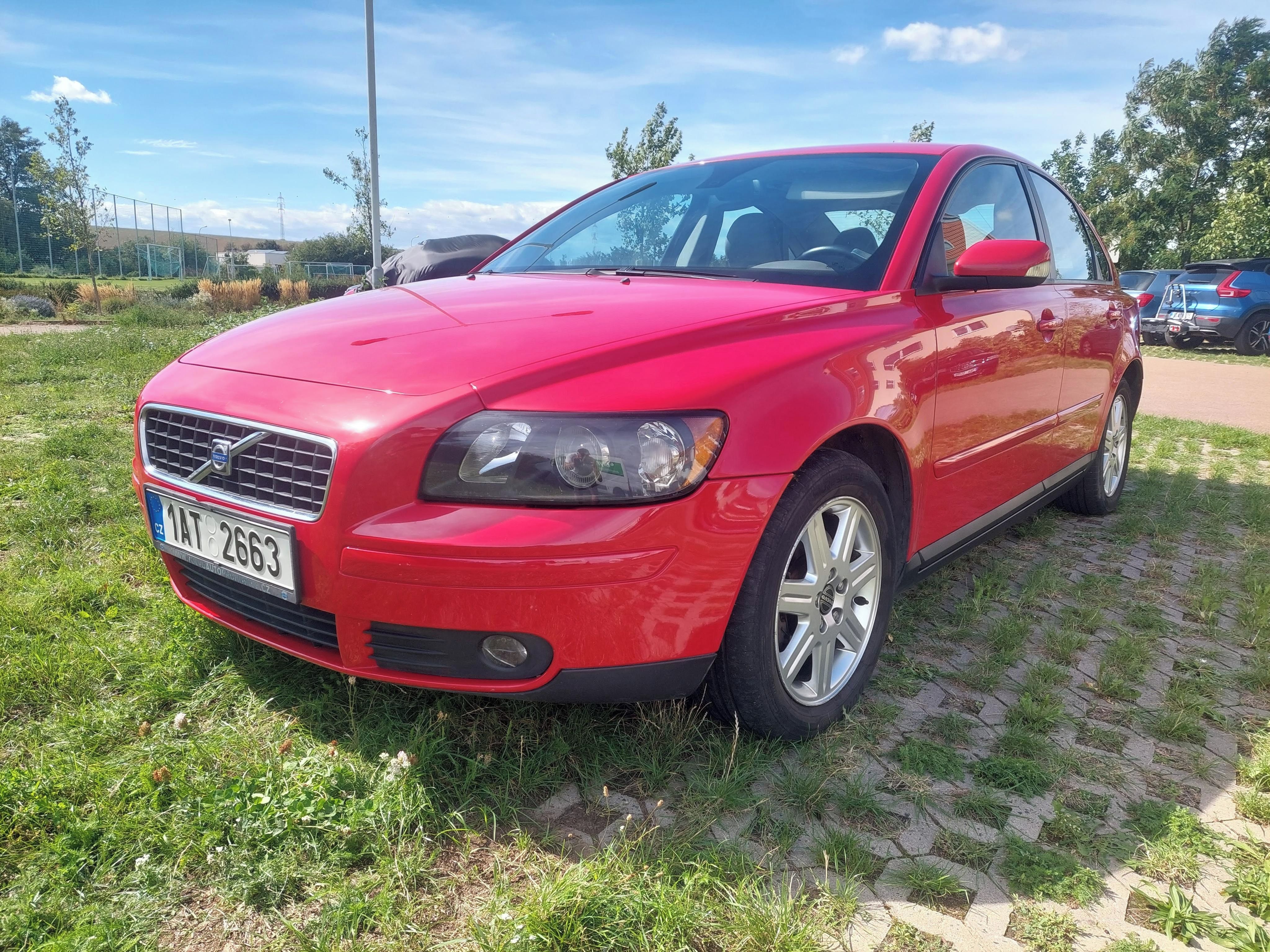 Volvo S40, 2.0D 100 kW, udržované