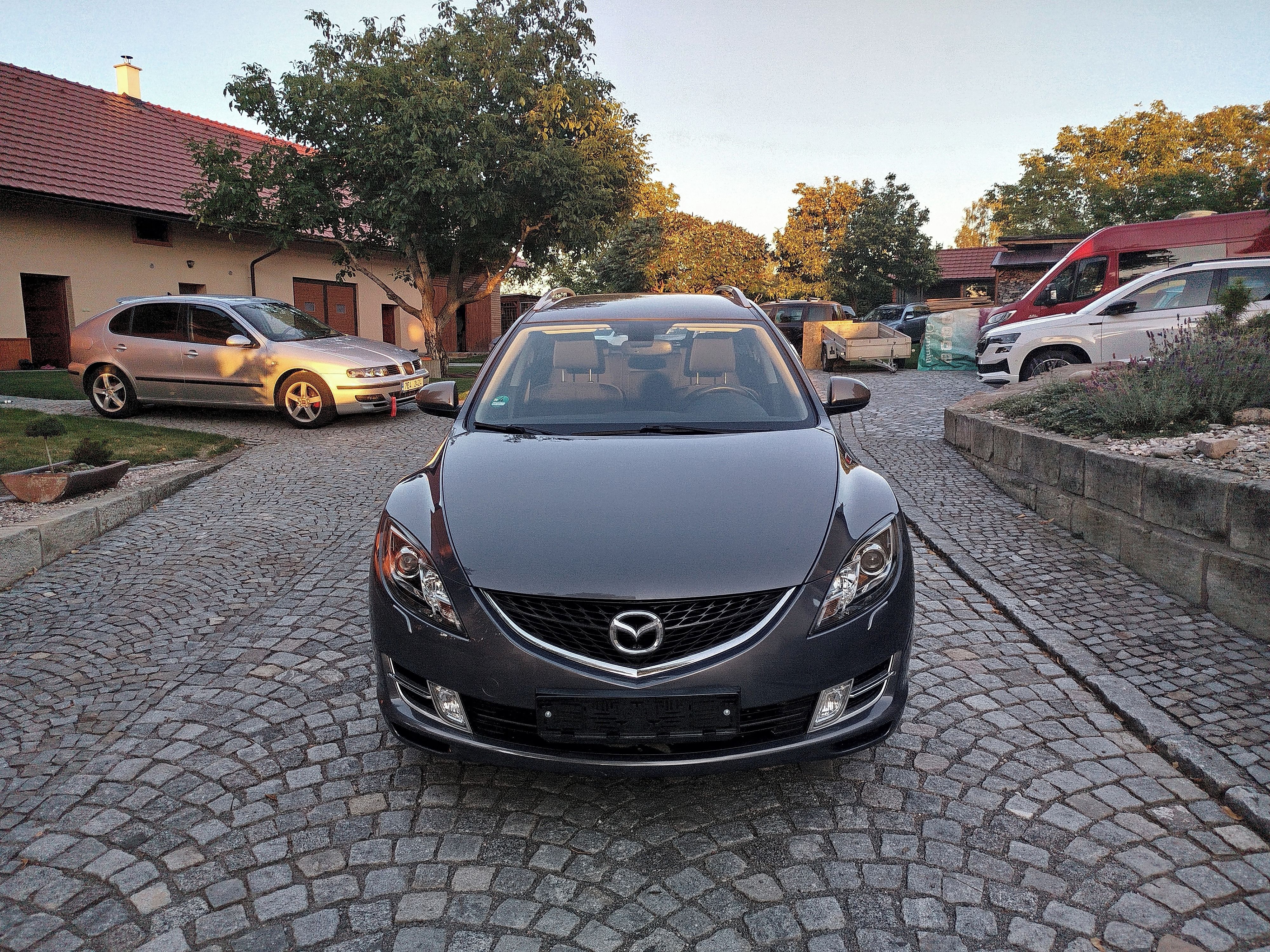 Mazda 6 - fotka 2