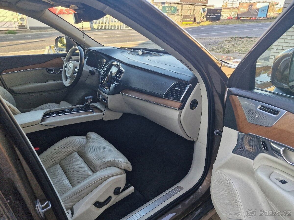 Volvo XC90, 2.0T 235KW 320PS 4X4 - fotka 6
