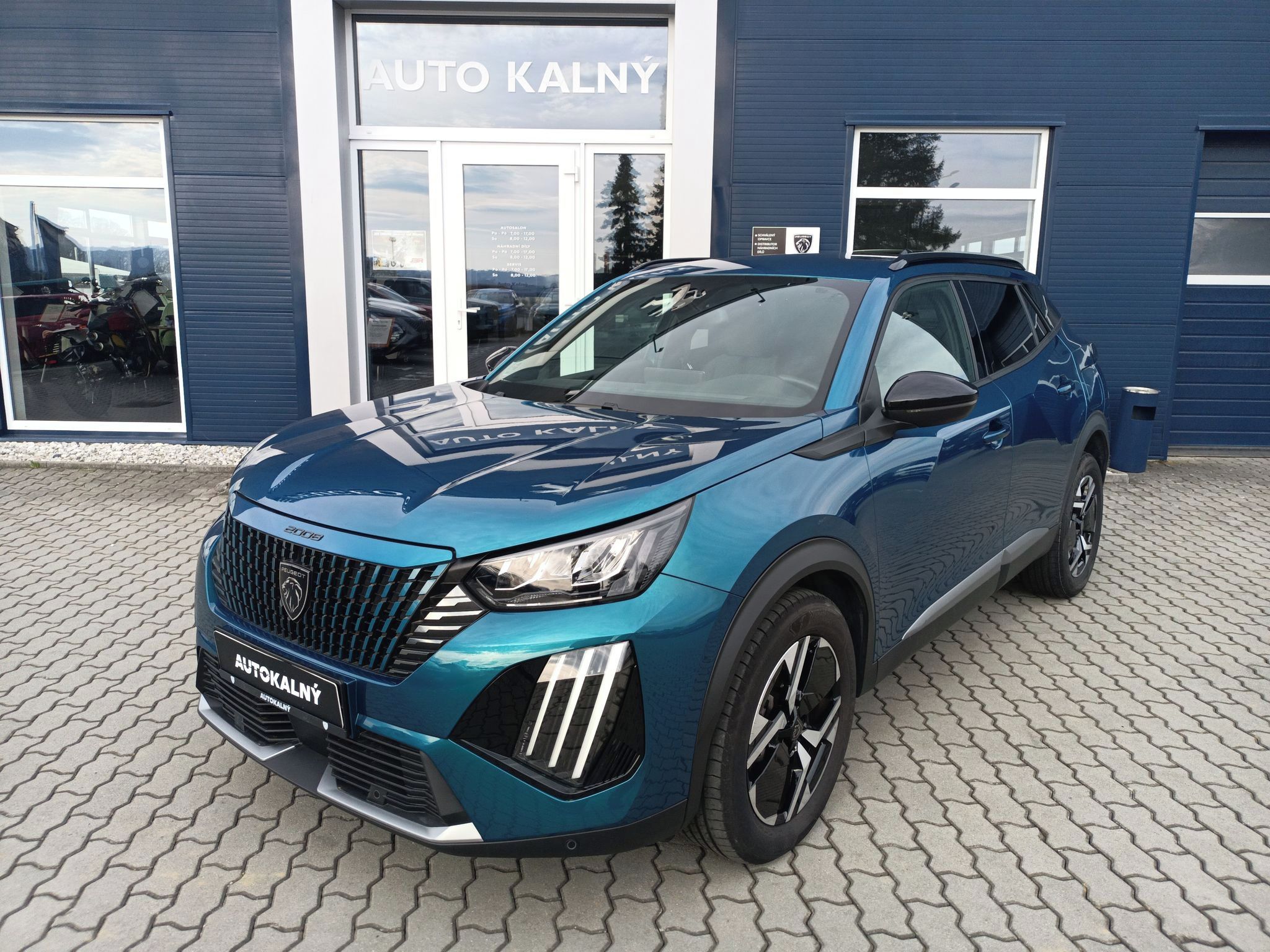 Peugeot 2008, Allure PureTech 100k, MAN6