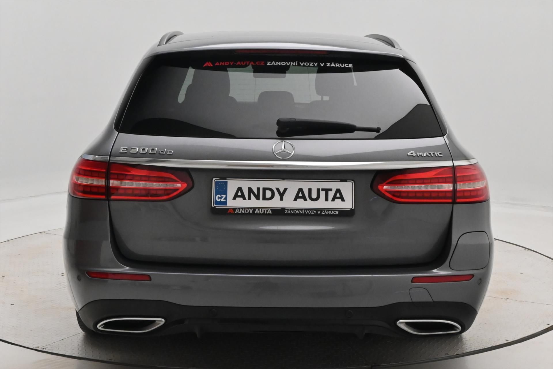 Mercedes-Benz Třídy E, 2,0 300de 225kW 4Matic Záruka - fotka 6