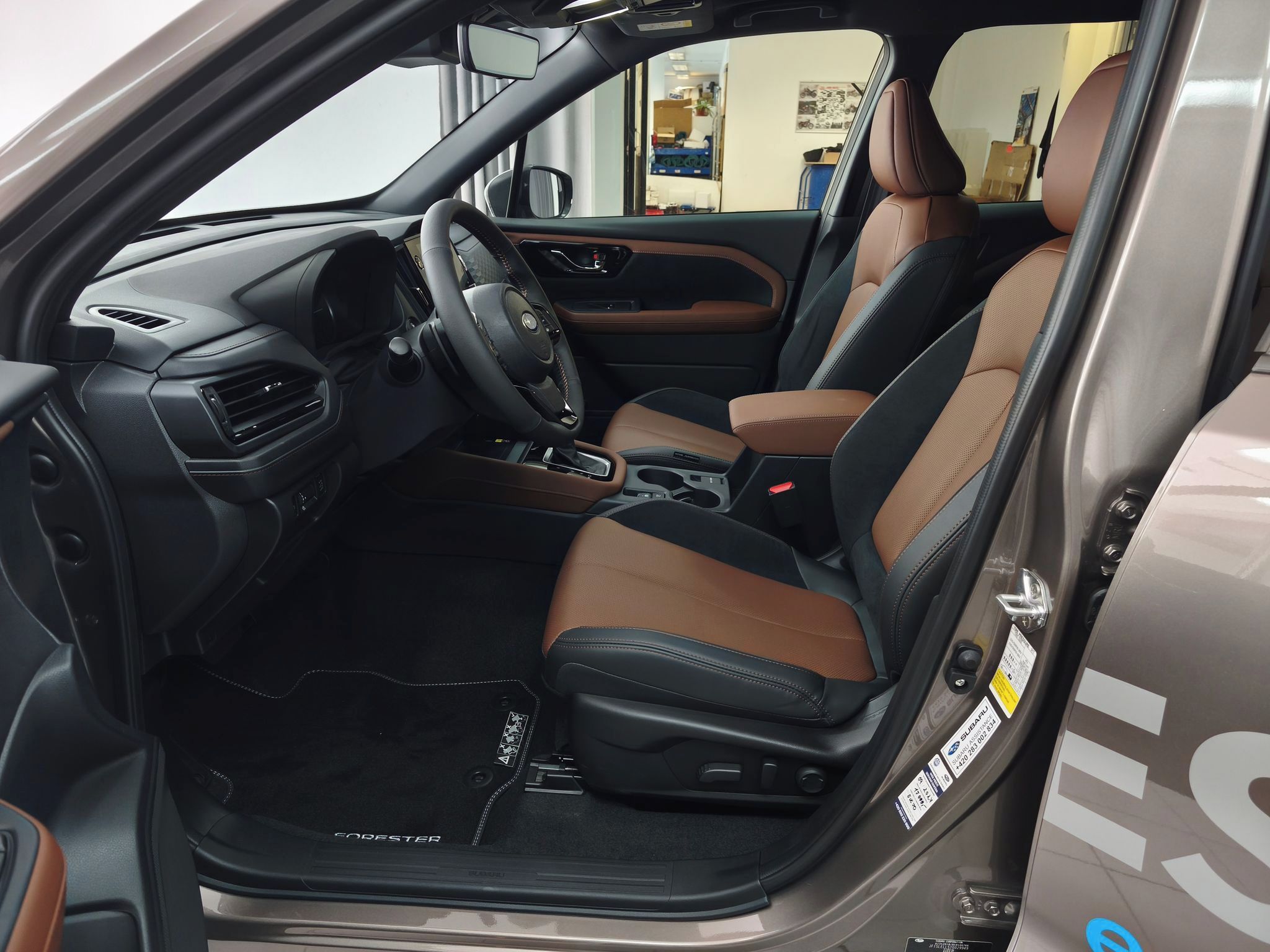 Subaru Forester, Touring  4X4 AWD - fotka 6