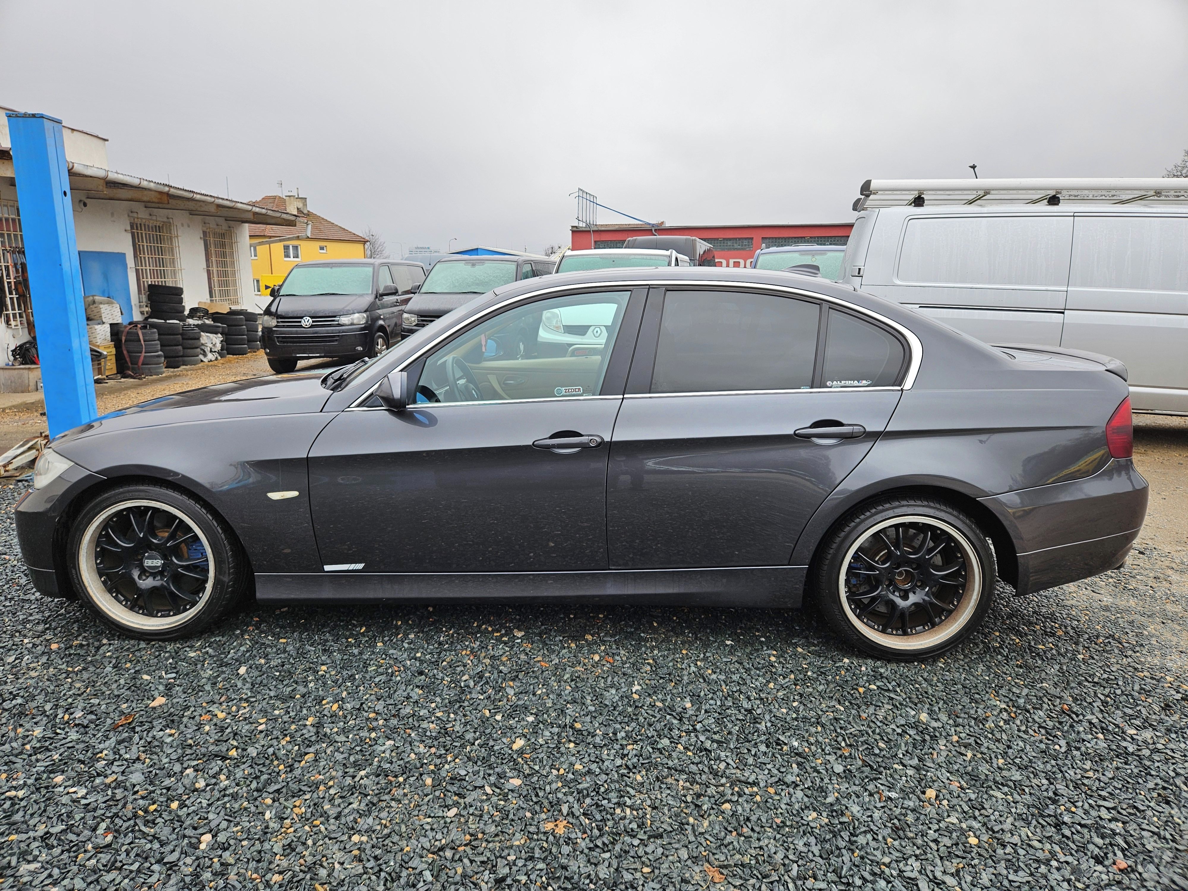 BMW Řada 3, i330 190KW 202TKM N52B30A - fotka 4