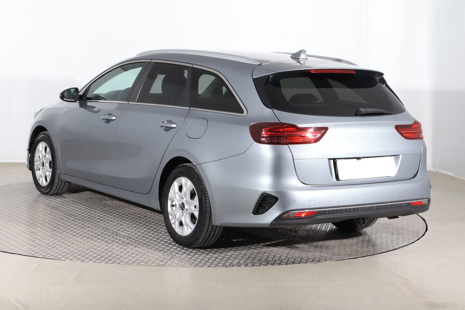 Kia Cee´d, 1.5 T-GDI, Gold, Serv.kniha - fotka 4