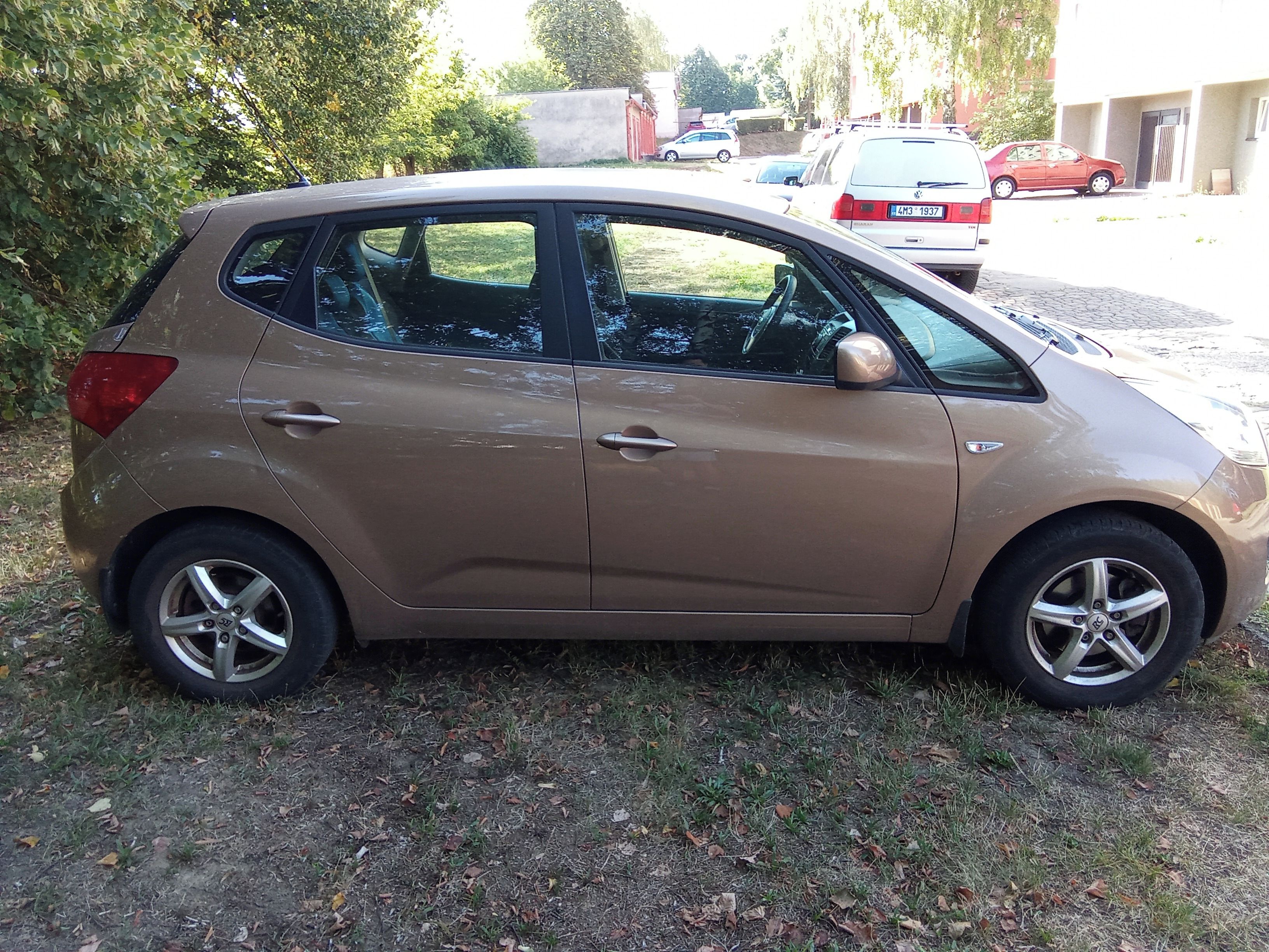 Kia Venga - fotka 6