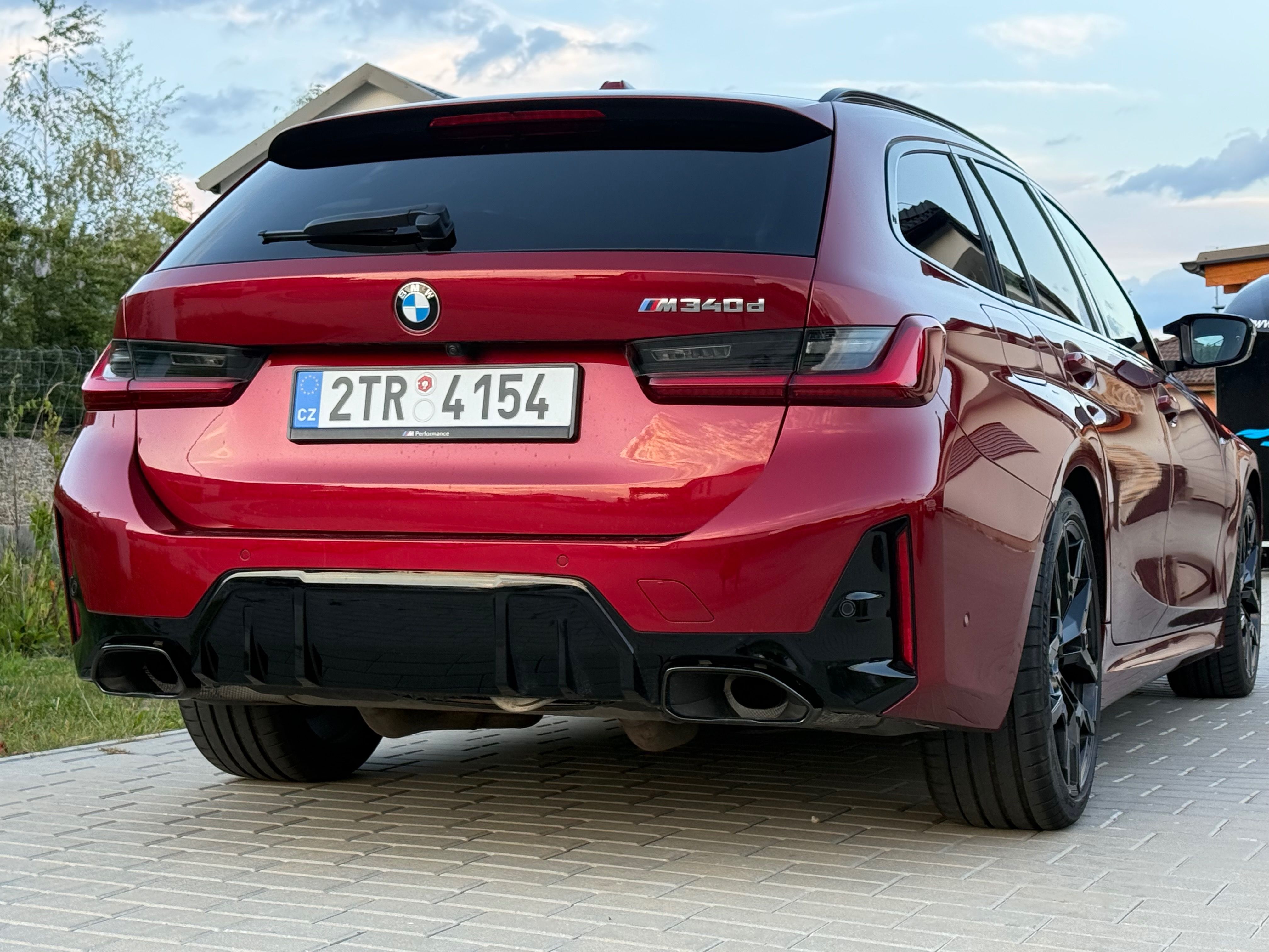 BMW Řada 3 - fotka 3