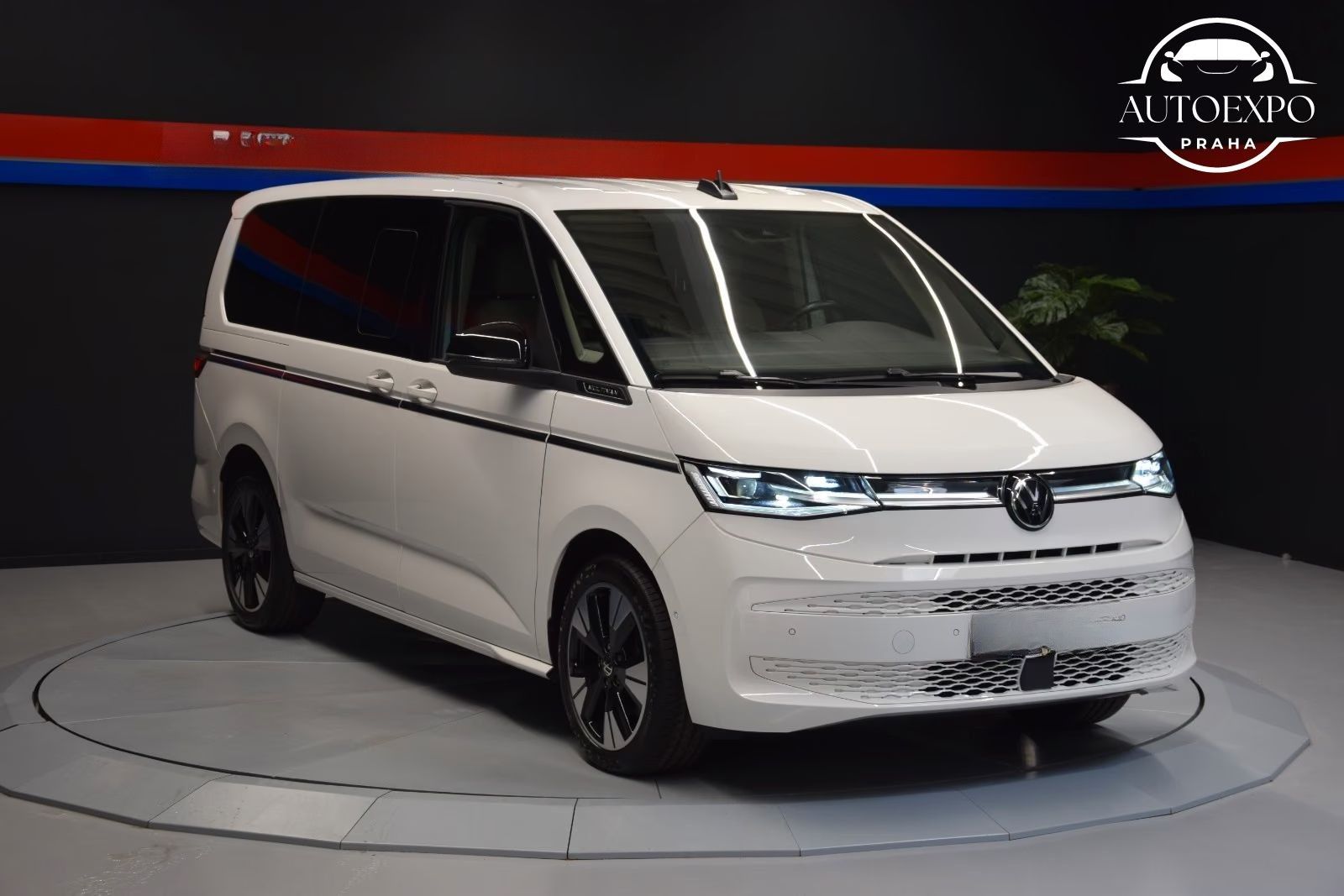 Volkswagen Multivan, Style long* ACC* Matrix*