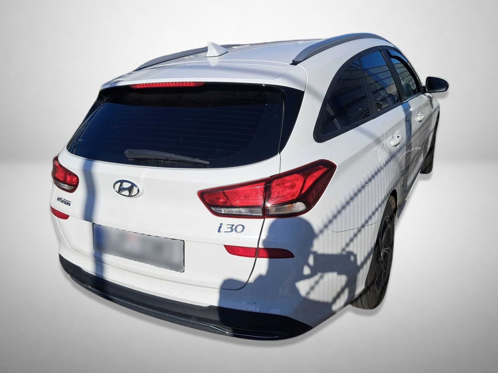 Hyundai i30, 1.6 CRDi, ČR,1.maj, Serv.kniha - fotka 2