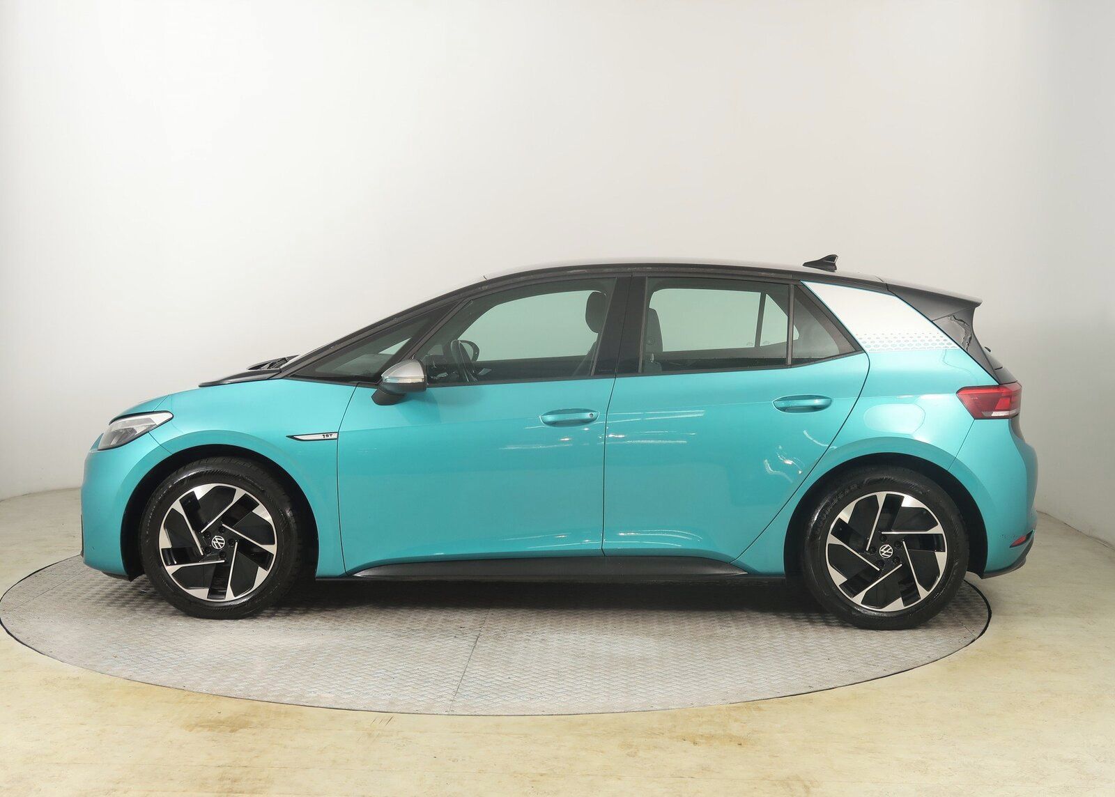 Volkswagen ID.3, Pro Perf. (62 kWh), Automat - fotka 3