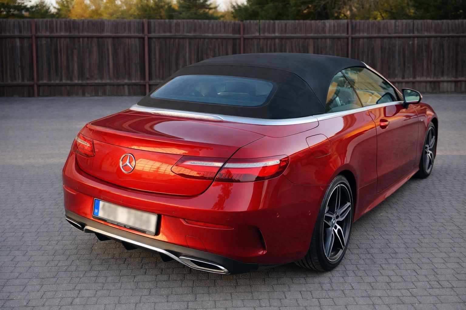 Mercedes-Benz Třídy E, AMG,pěkný stav - fotka 2