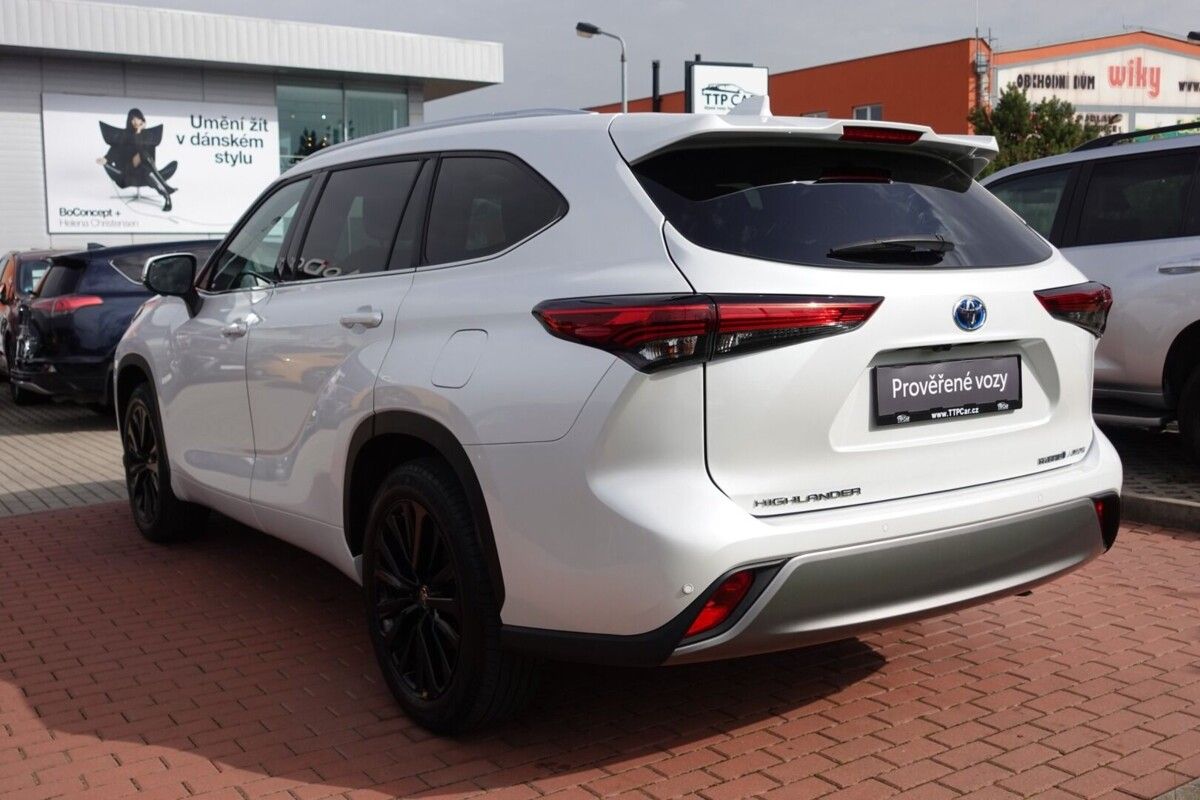 Toyota Highlander, 2,5HSD Executive + Skyview (Pr - fotka 6