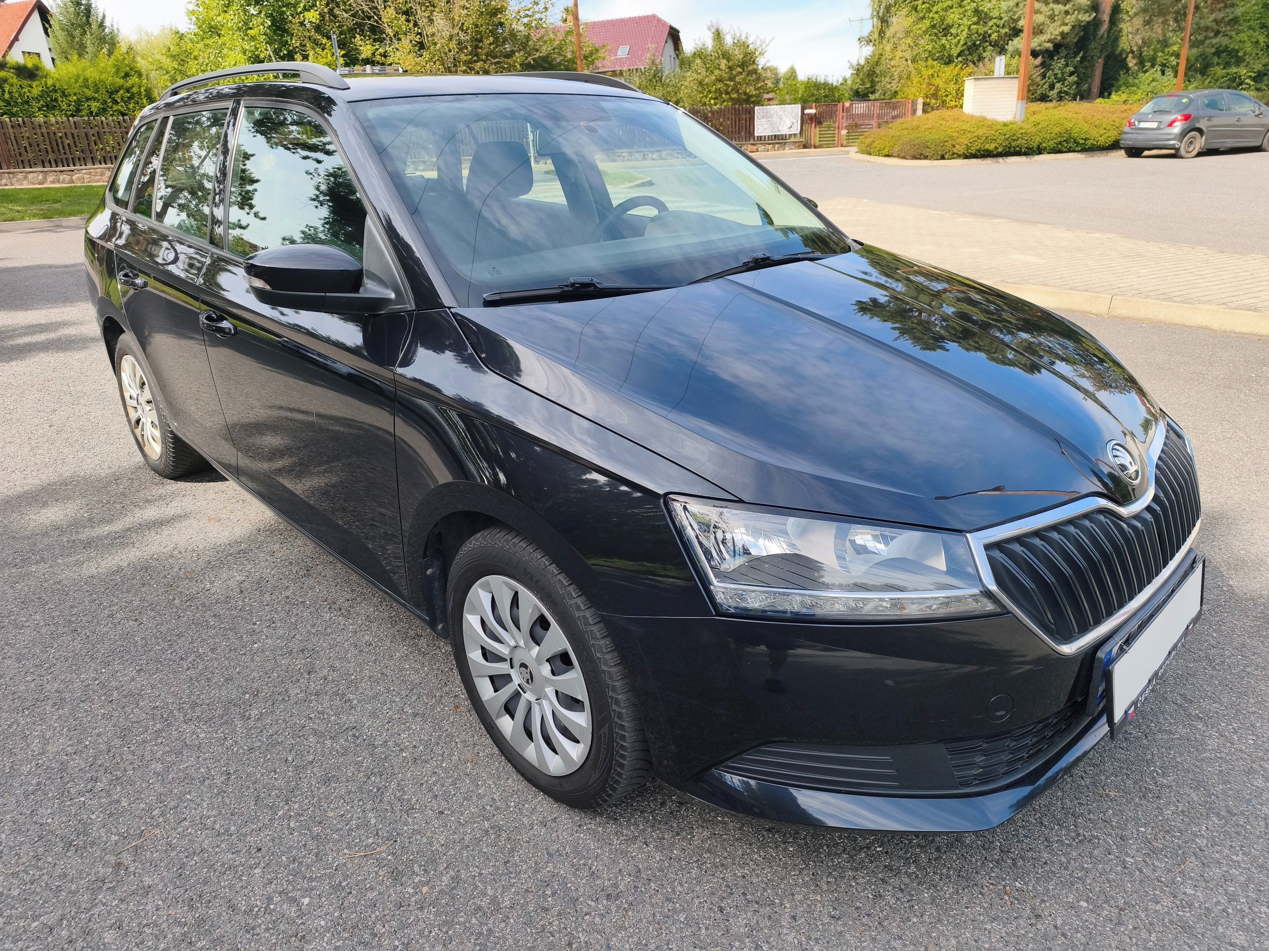 Škoda Fabia, 1,0 TSI Active Combi Tour Č.R. - fotka 3