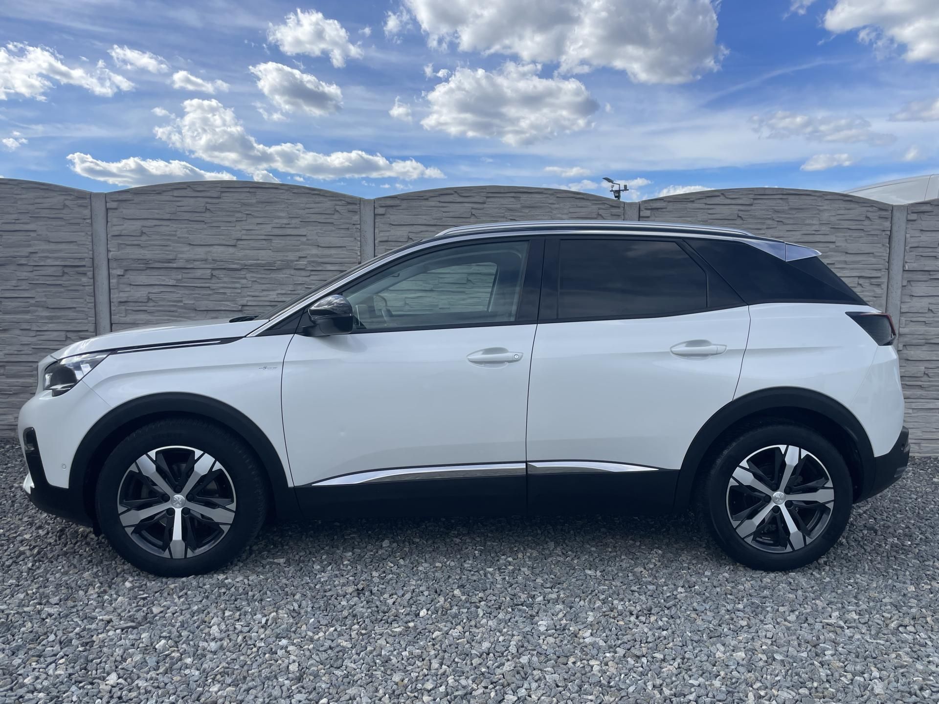 Peugeot 3008, 1.6HDi 120PS ALLURE FULL TOP!!