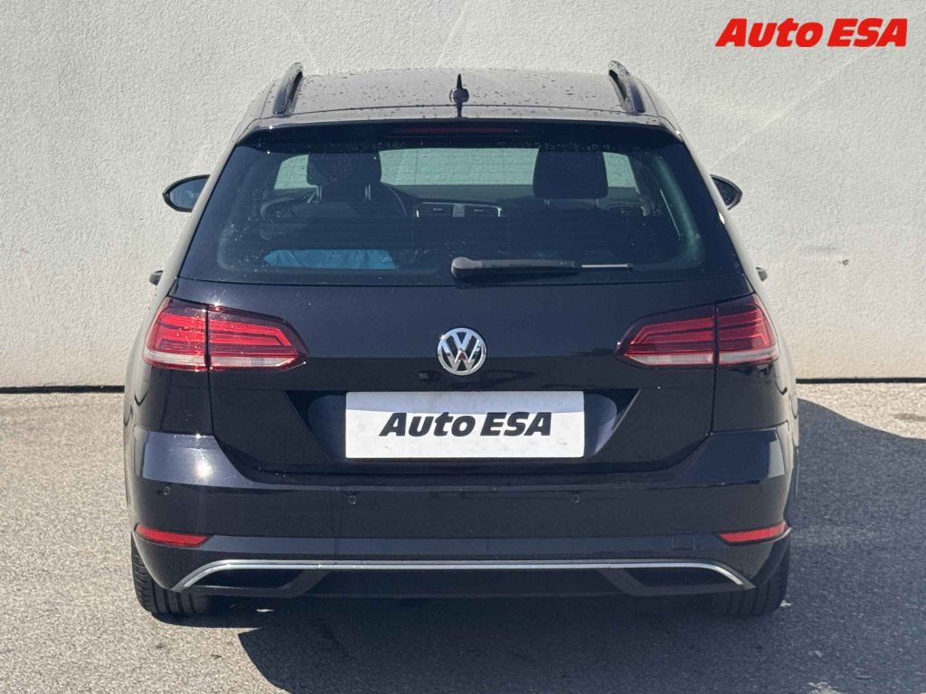 Volkswagen Golf, 2.0 TDi,Comfort,TZ,navi - fotka 5