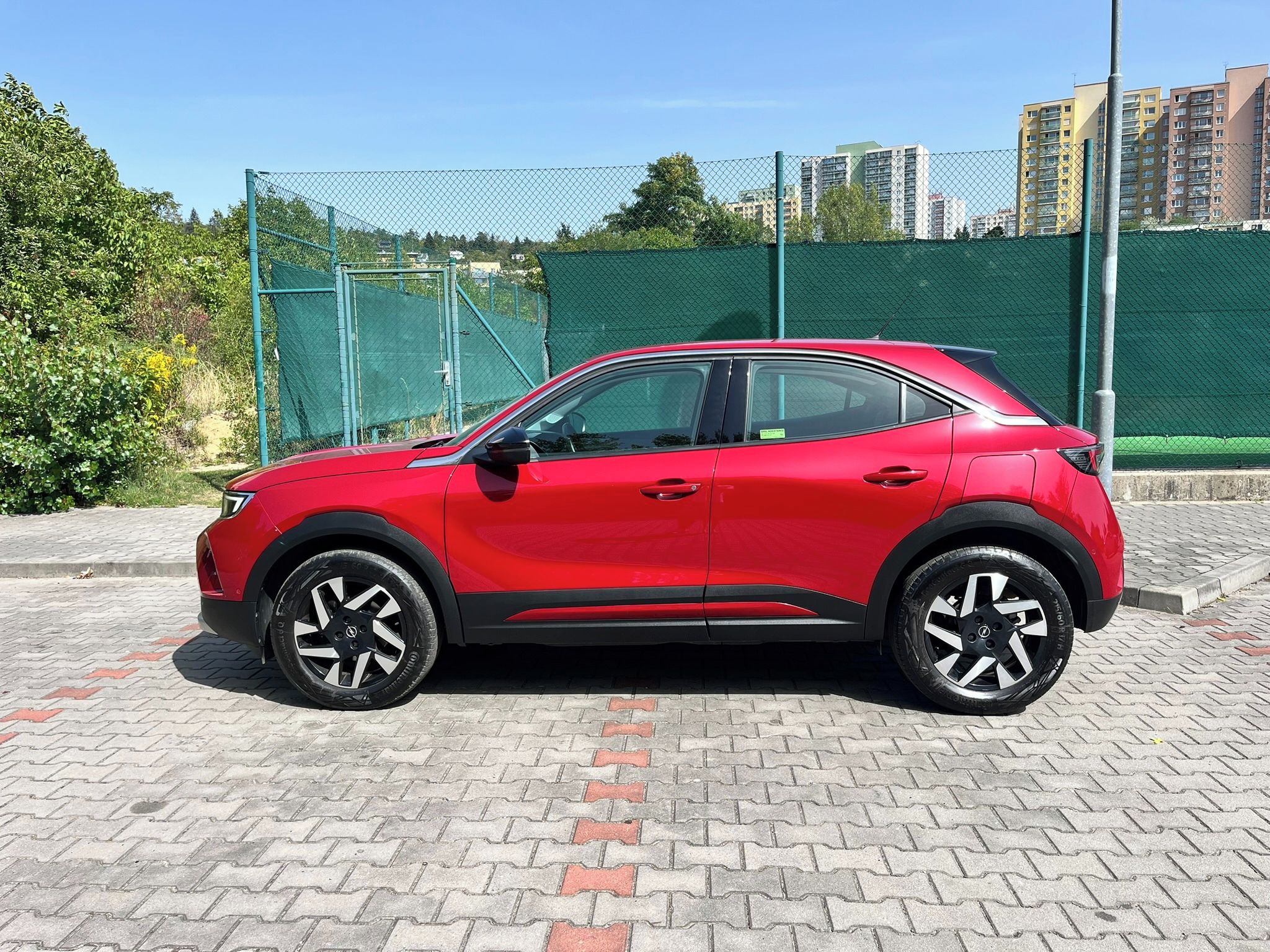 Opel Mokka, 1,2T,MAN,1.MAJ,výhřevy,tažné - fotka 6