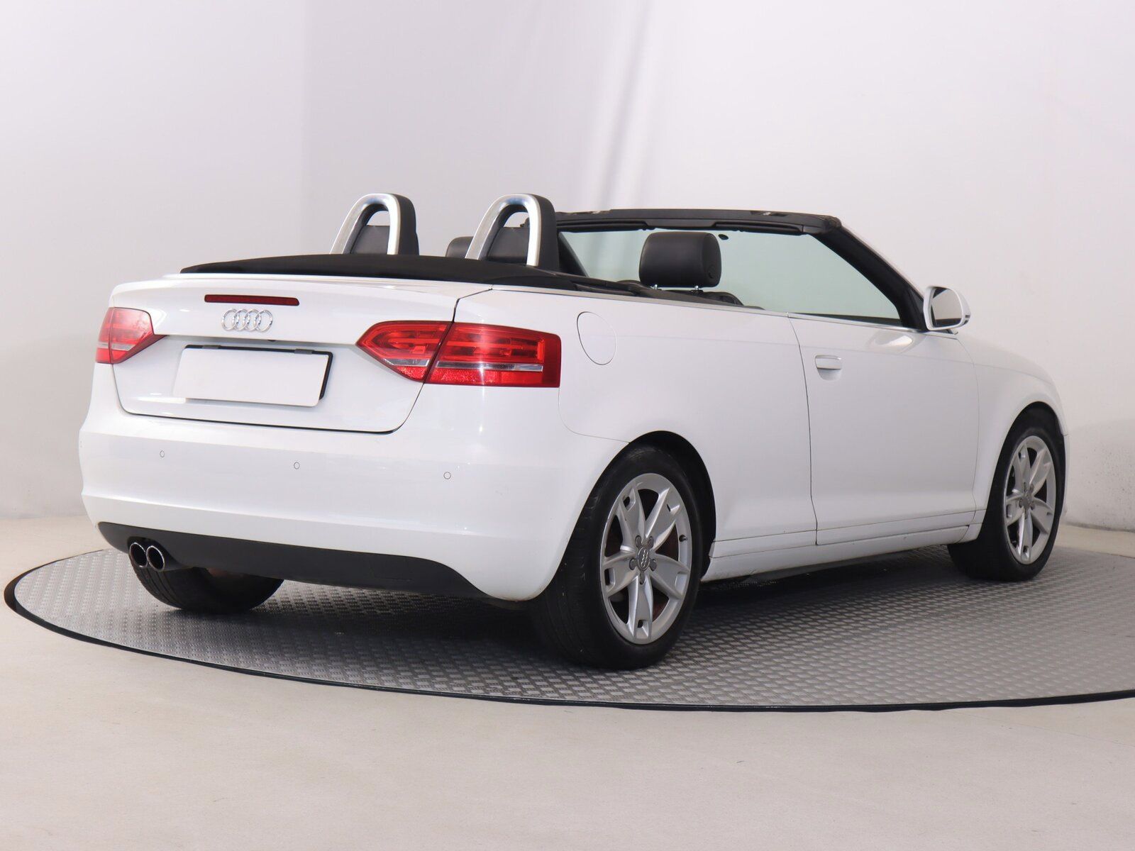 Audi A3, 2.0 TDI - fotka 5
