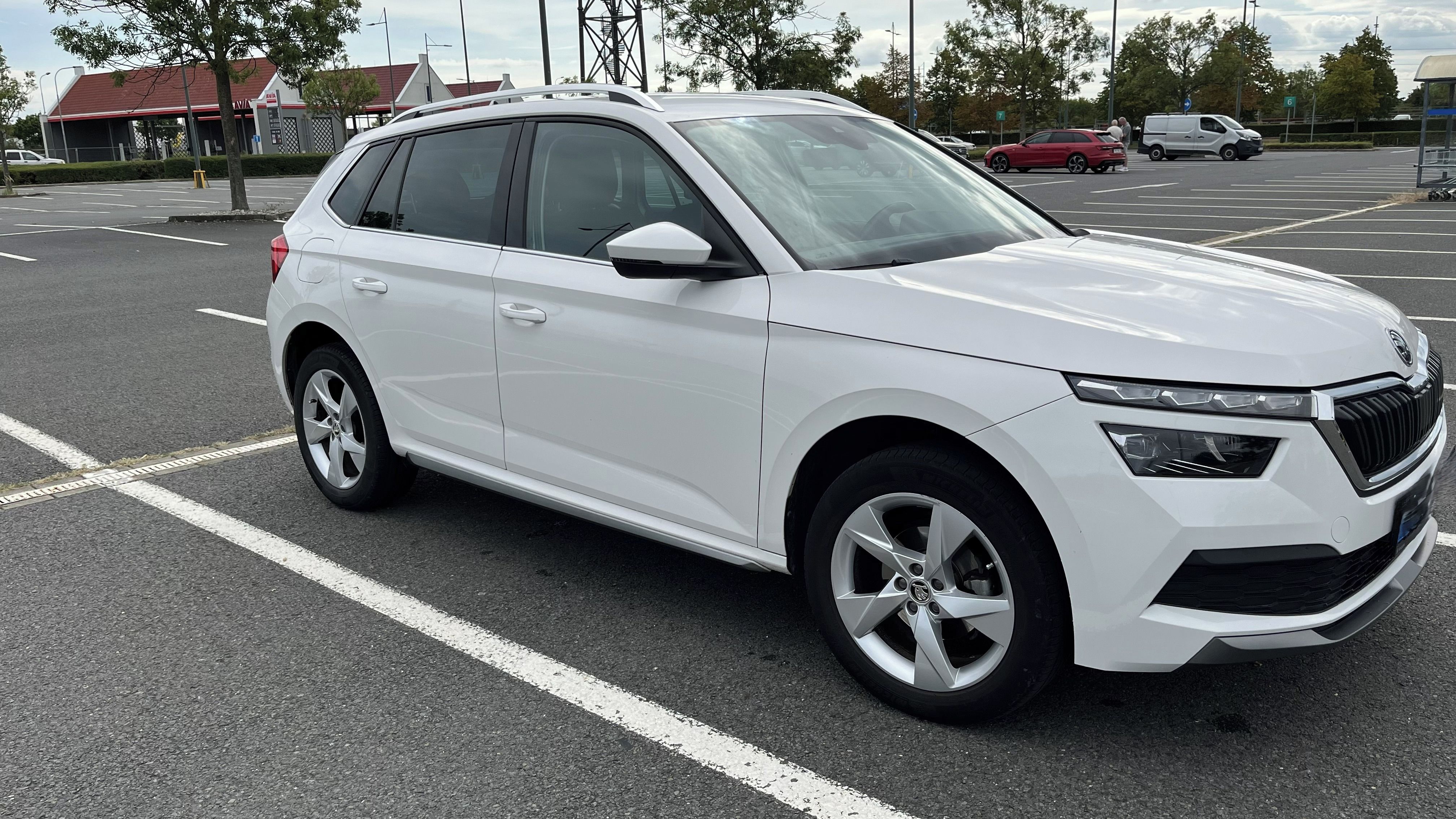 Škoda Kamiq, 1.0 TSI DSG Style, 1. majitel - fotka 2