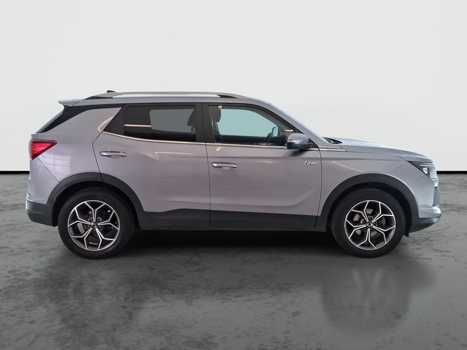 SsangYong Korando, 1.5 T-GDI, Záruka, Automat - fotka 6
