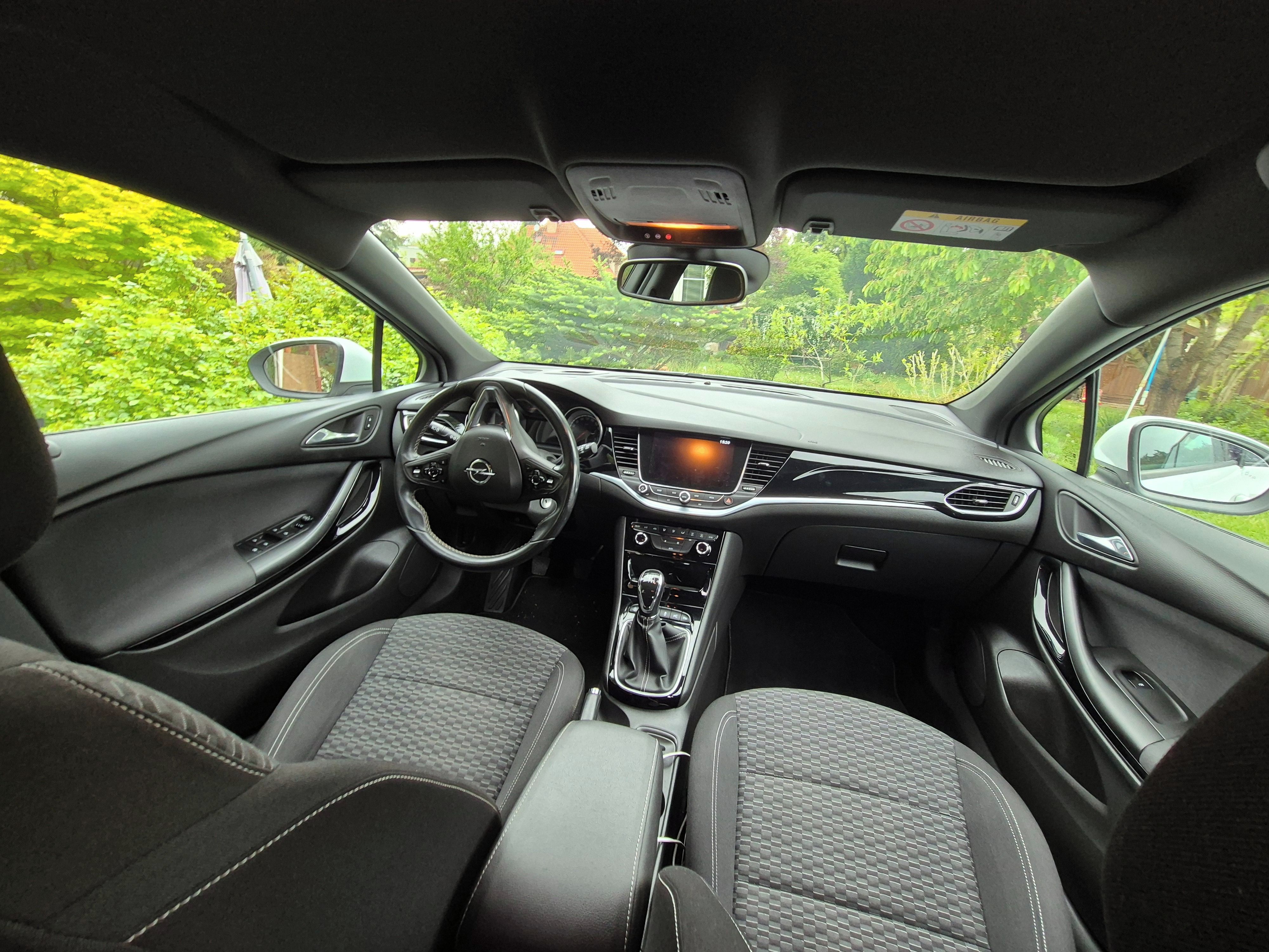 Opel Astra - fotka 2