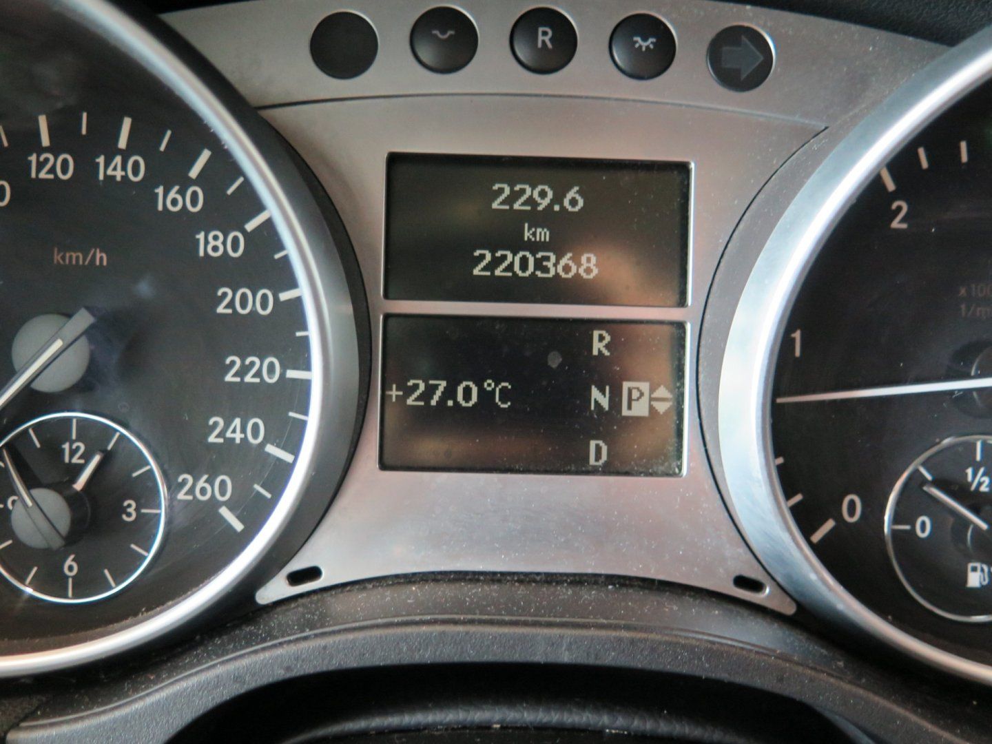 Mercedes-Benz ML, 320CDI,4MATIC,taž,2x kola,navi - fotka 6