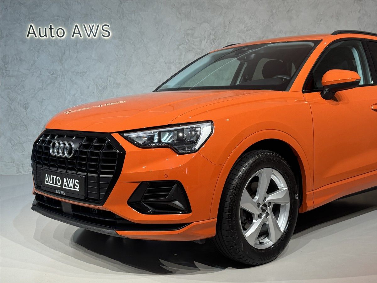 Audi Q3, 1,5 TFSi  Advanced Záruka Audi - fotka 4