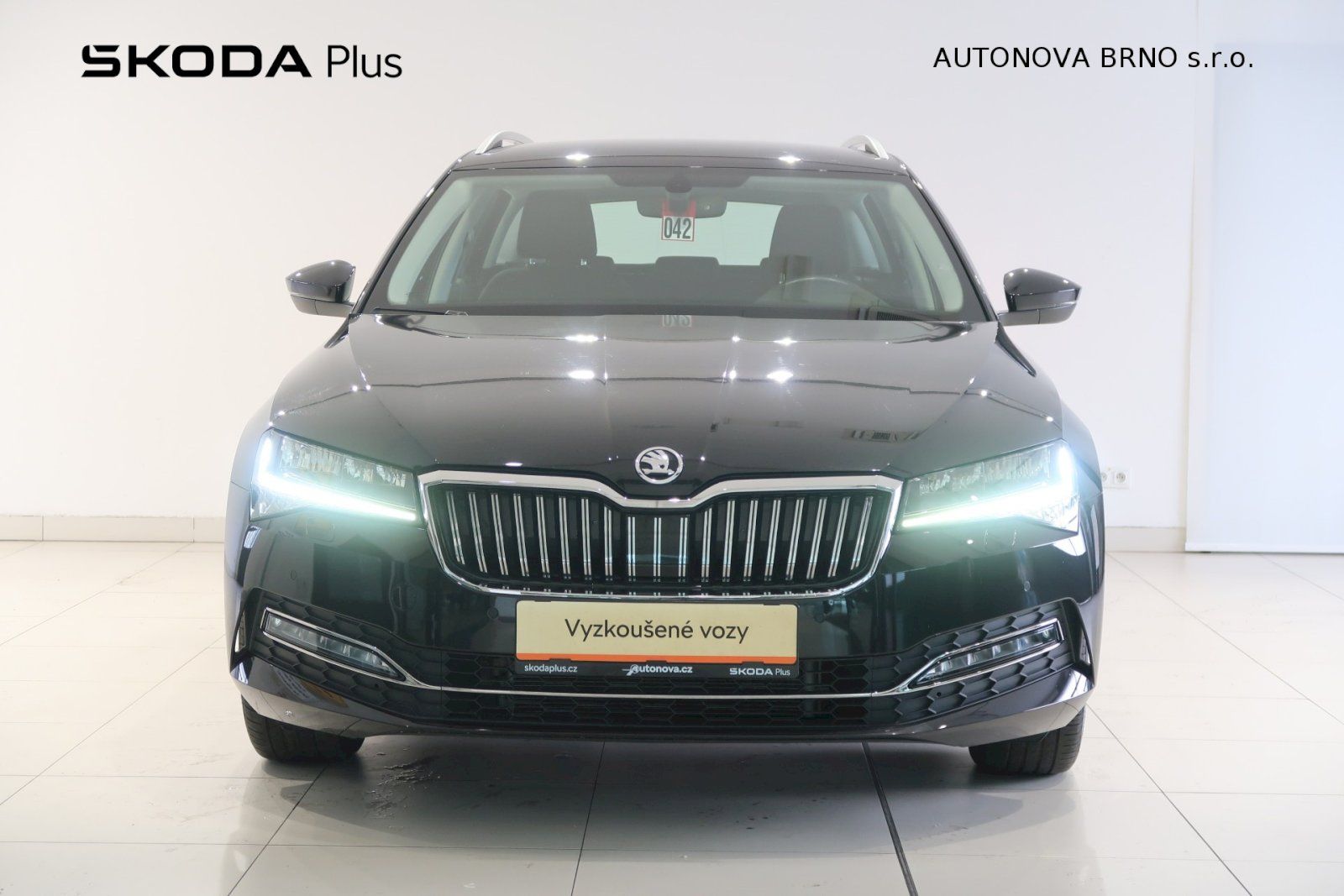 Škoda Superb, 2.0 TSi 140kW Style - fotka 4