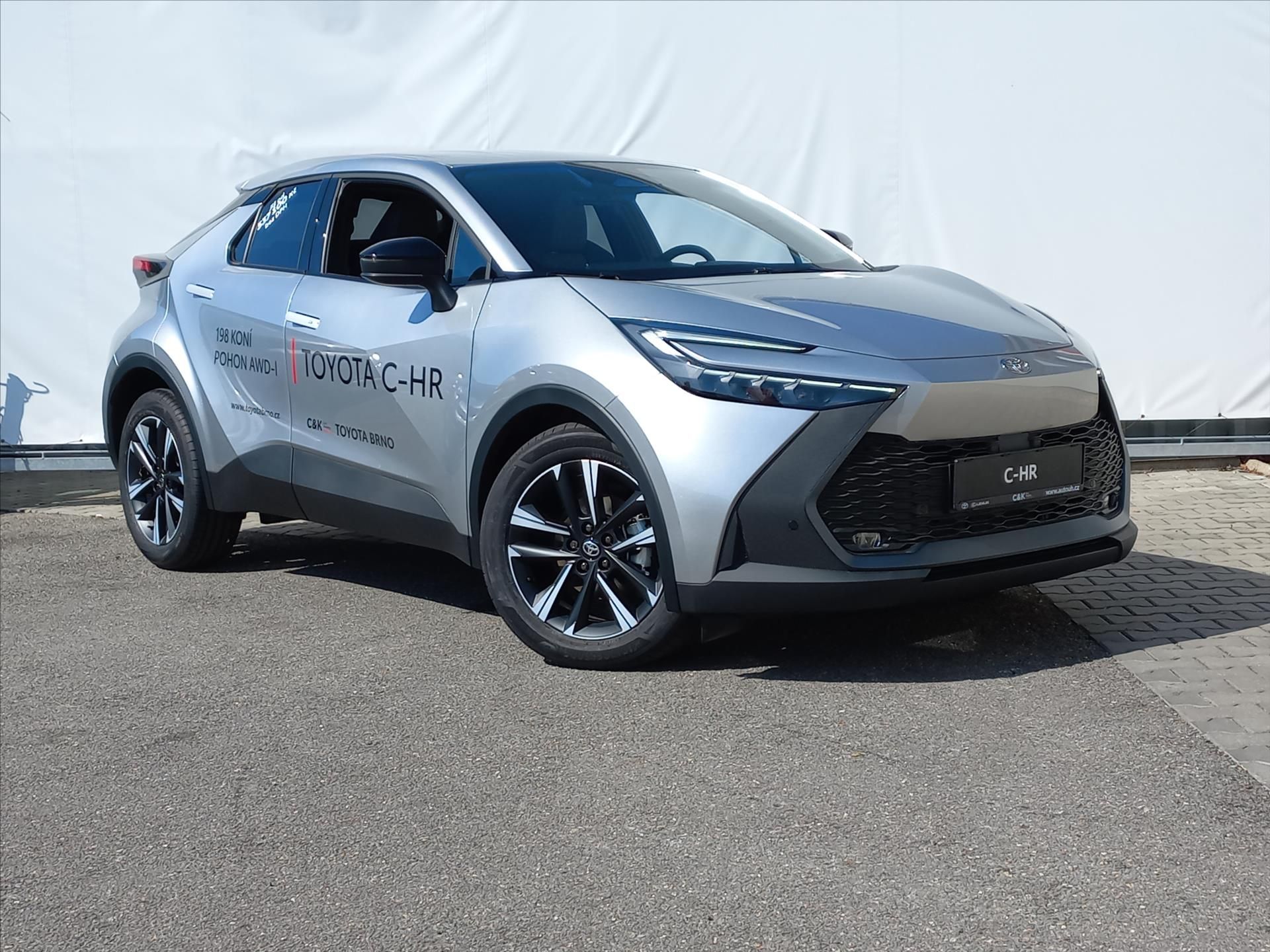Toyota C-HR, 1,8 Hybrid e-CVT 140k  Style - fotka 5