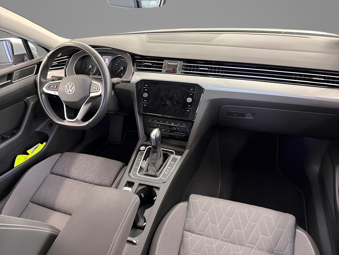 Volkswagen Passat, 2.0TDI DSG 110kW 1.Maj DPH TZ - fotka 3