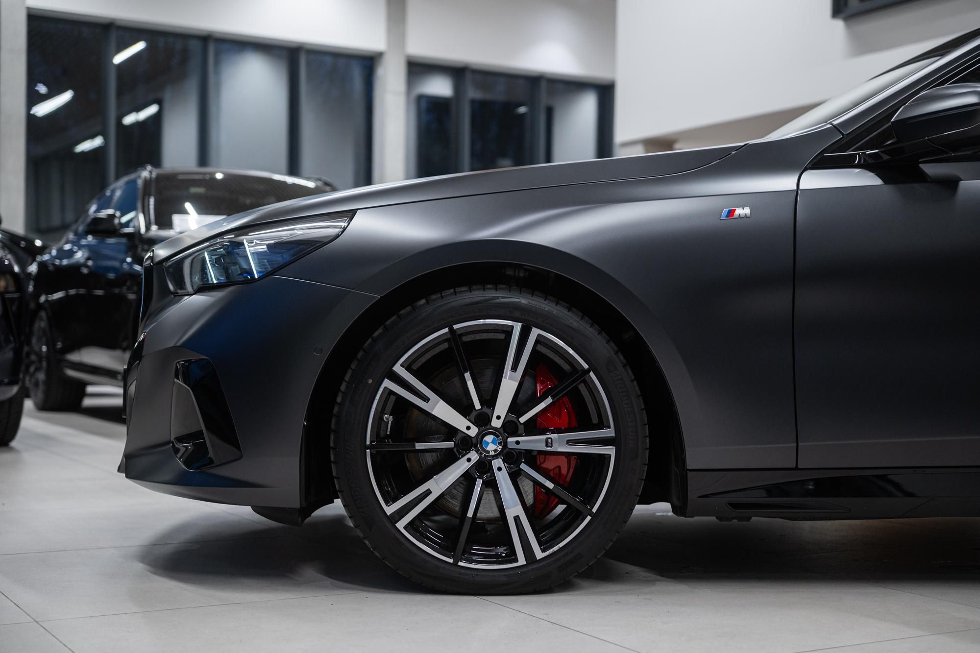 BMW Řada 5, 540xd M-SPORT MAXIMÁLNÍ VÝBAVA - fotka 4