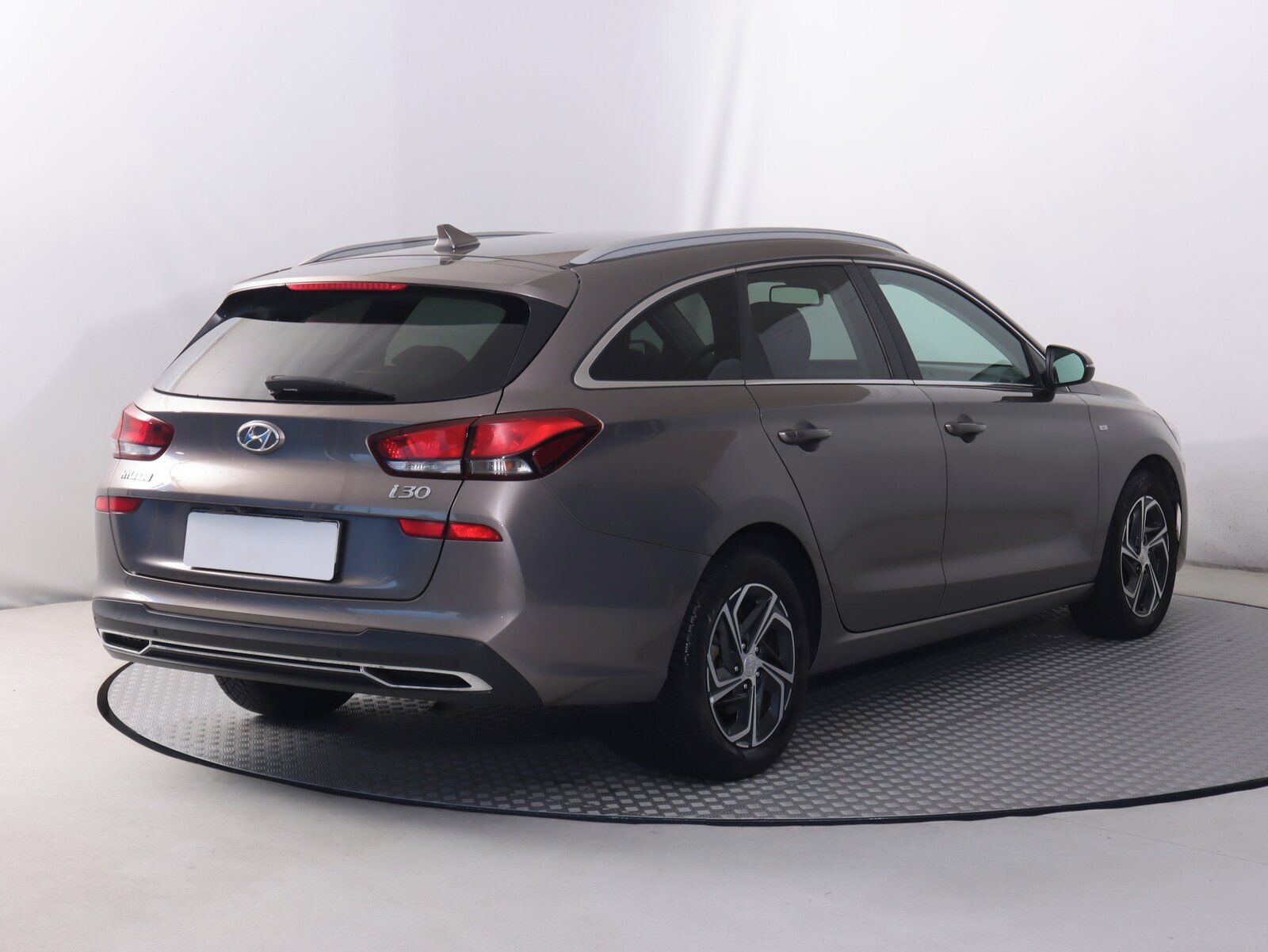 Hyundai i30, 1.5 T-GDI MHEV, Automat - fotka 5