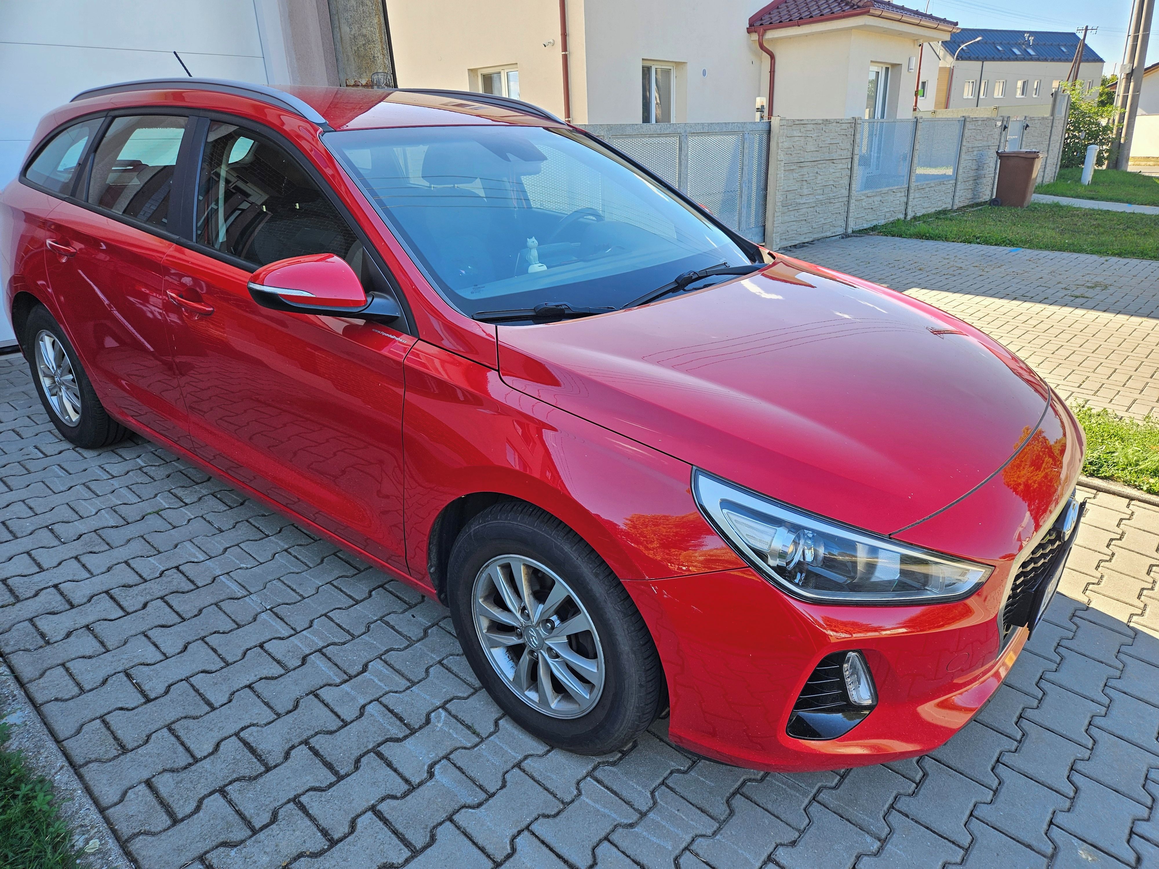 Hyundai i30, 1.0 T-GDi, 88kW - Servisováno