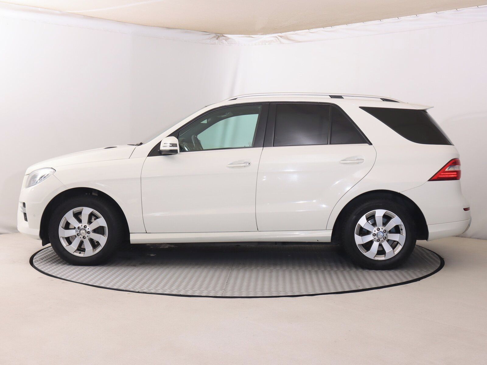 Mercedes-Benz Třídy M, ML 350 BlueTEC, 4X4, Automat - fotka 3