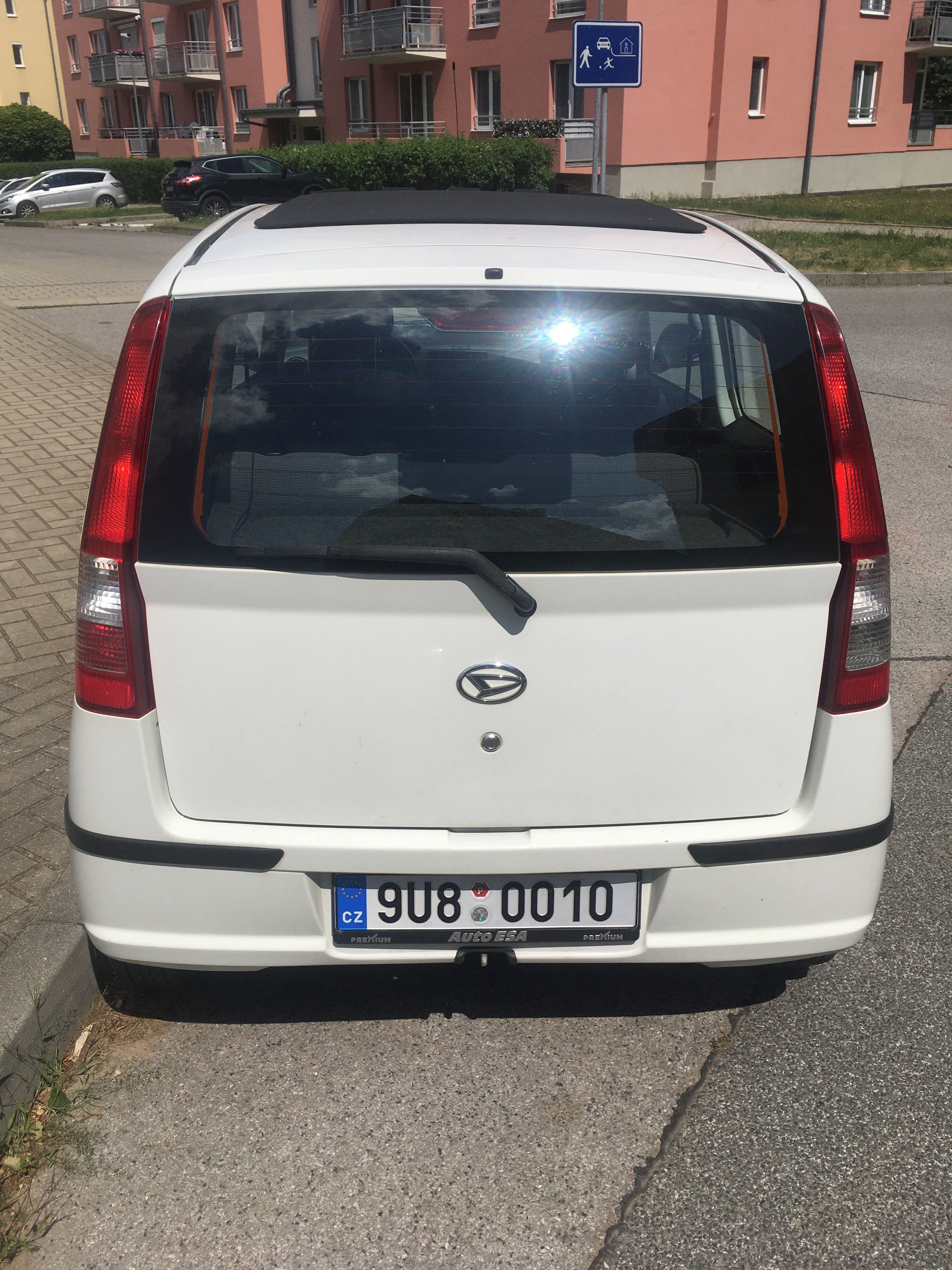 Daihatsu Cuore, 1.0 benzin, spotřeba 4 litry - fotka 4
