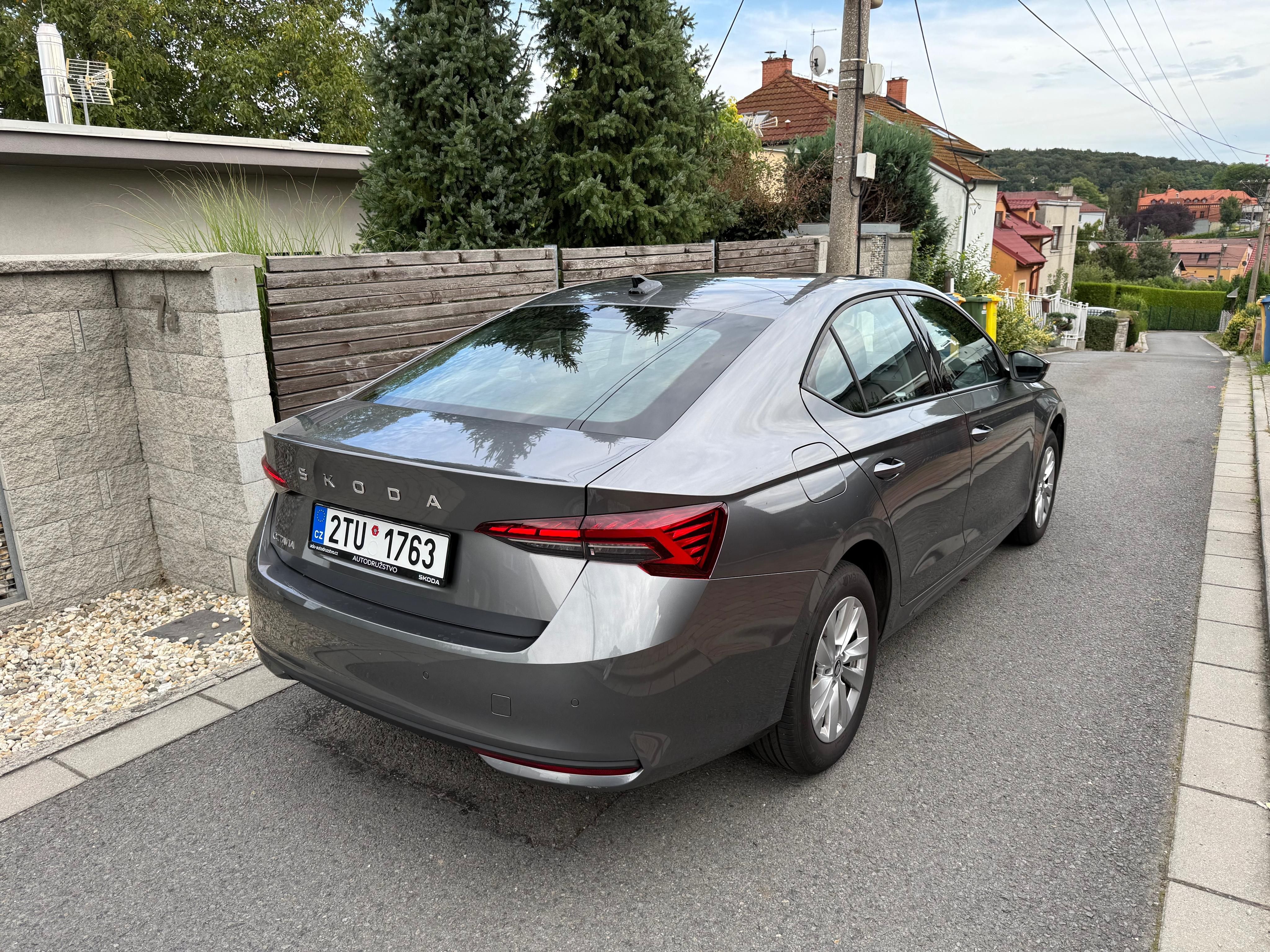 Škoda Octavia, 1.5 TSI 85Kw DSG - fotka 6