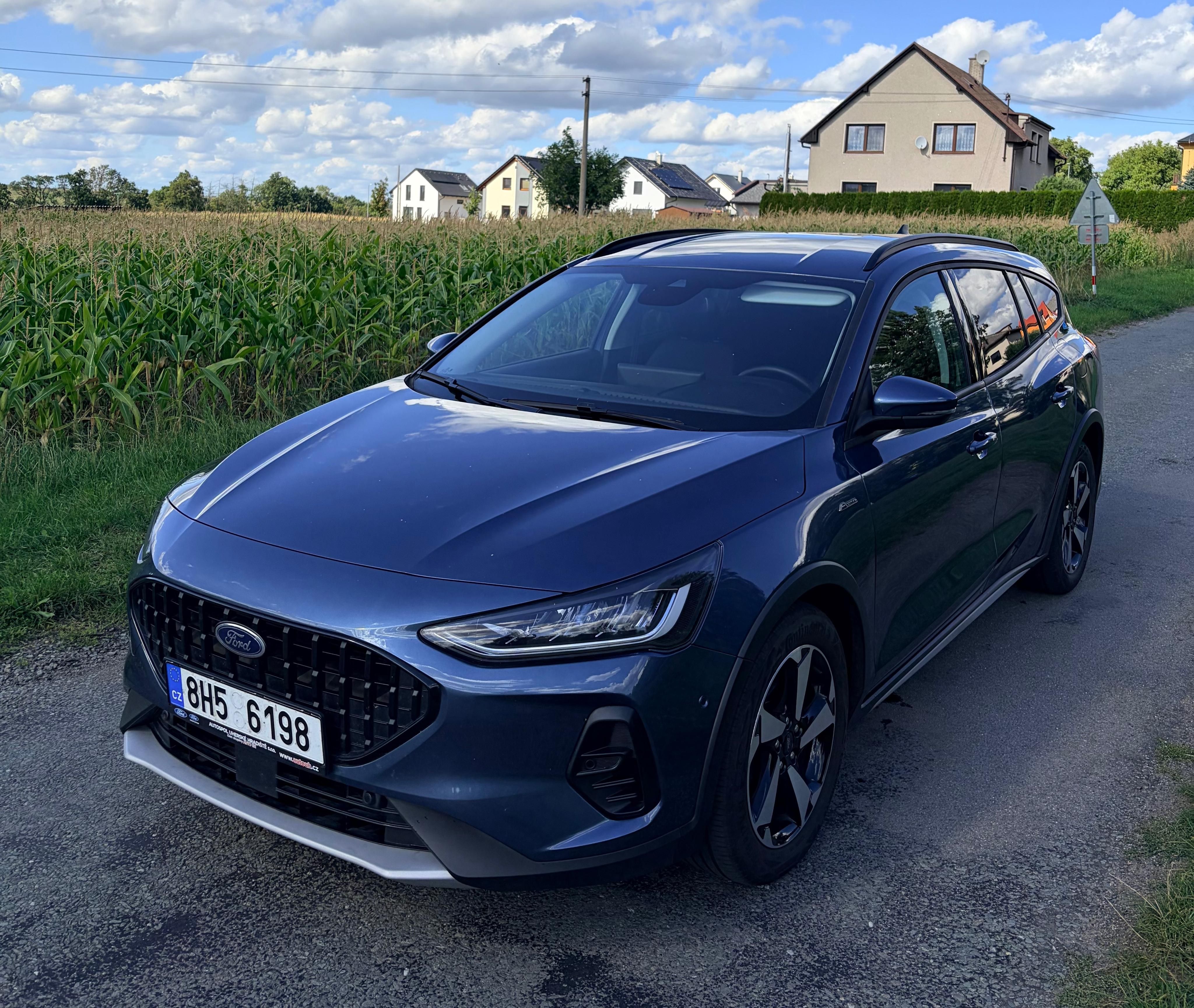 Ford Focus, Ford Focus kombi - v záruce - fotka 2