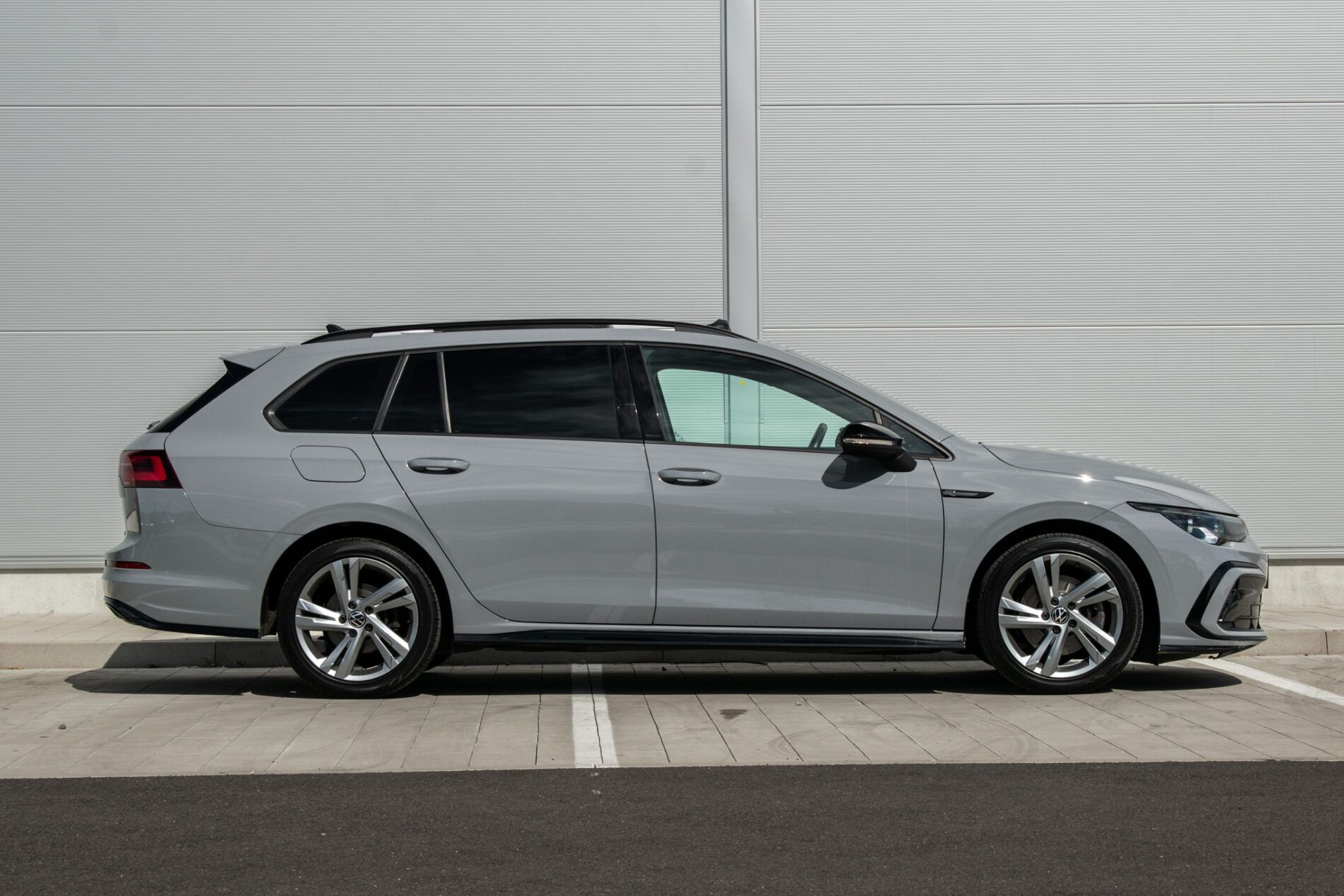 Volkswagen Golf Variant - fotka 4