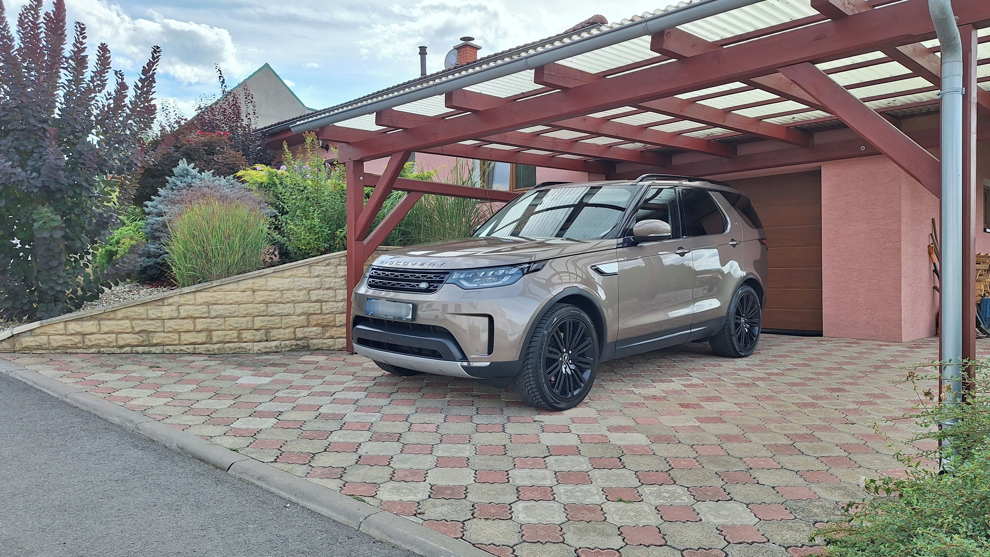 Land Rover Discovery, ČR/DPH/GARÁŽOVANÉ