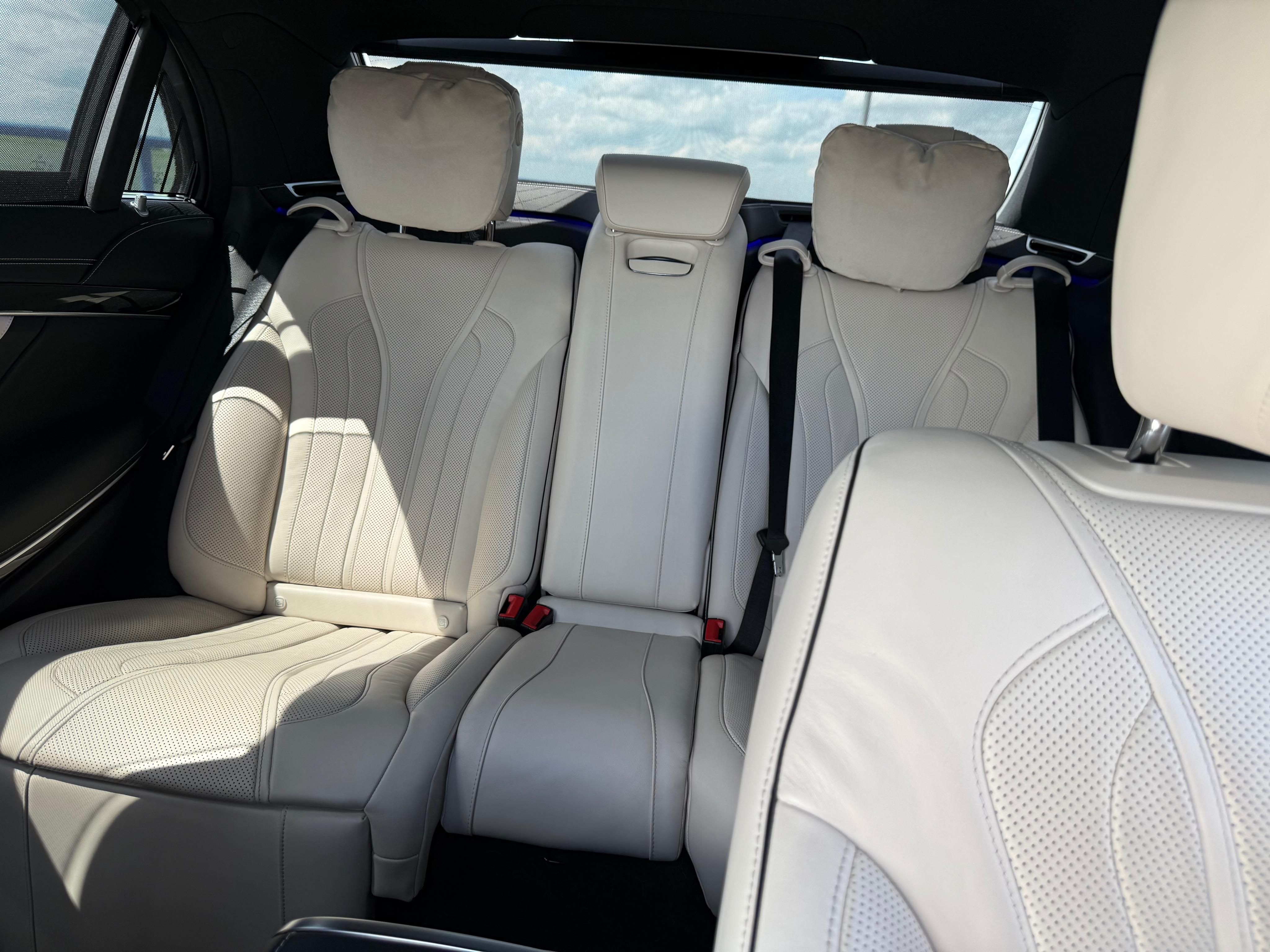 Mercedes-Benz Třídy S, Mercedes-Benz S560 L AMG , naj - fotka 3