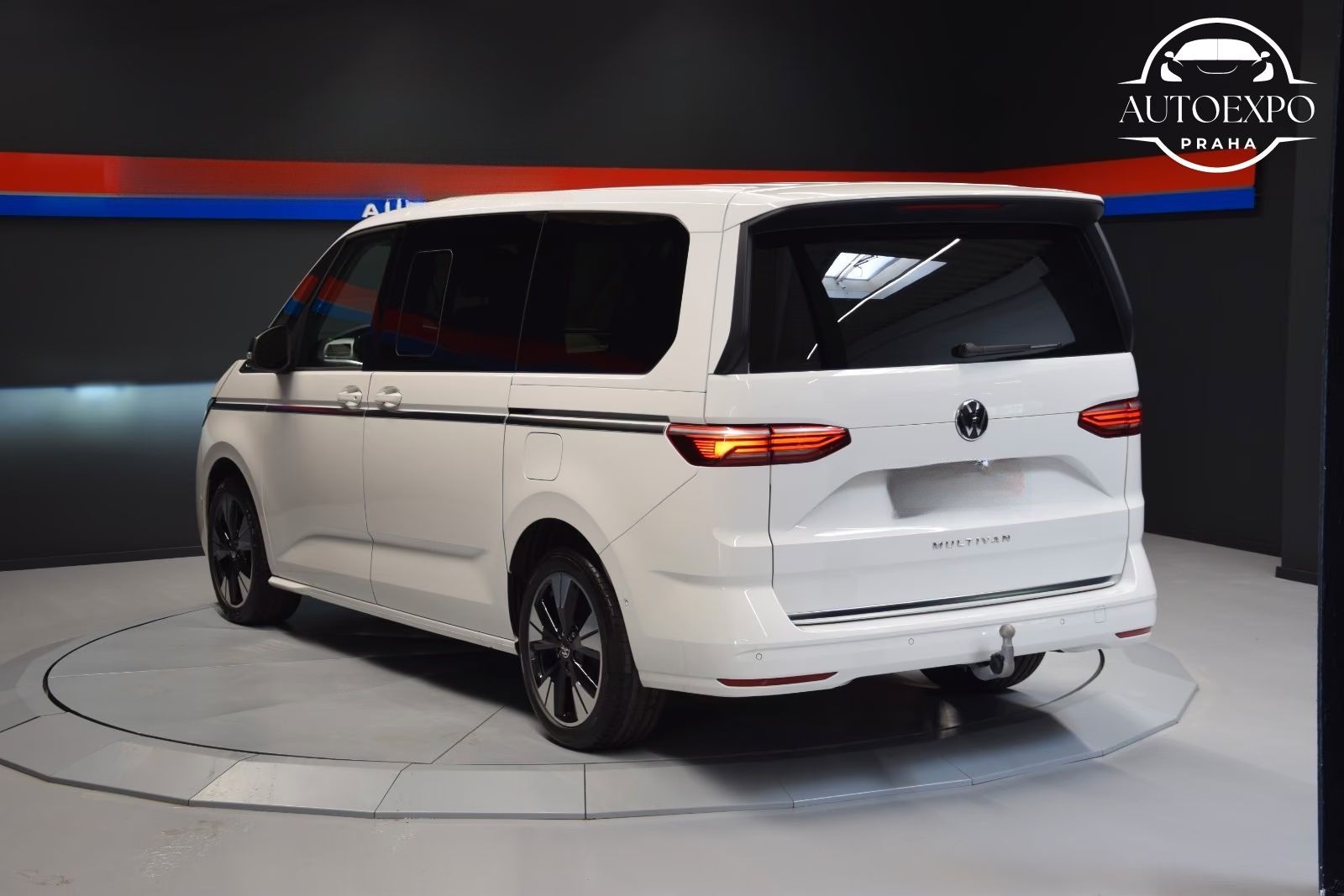 Volkswagen Multivan, Style long* ACC* Matrix* - fotka 4