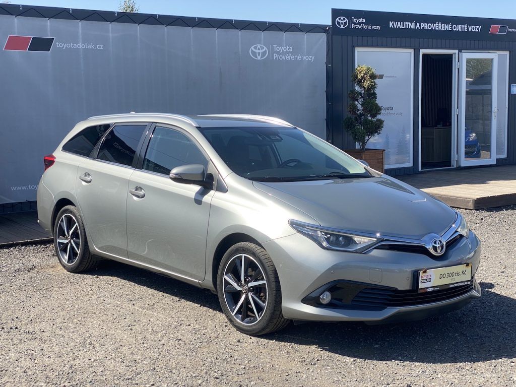 Toyota Auris, 1.6i, ČR, ActiveTrend+, záruka