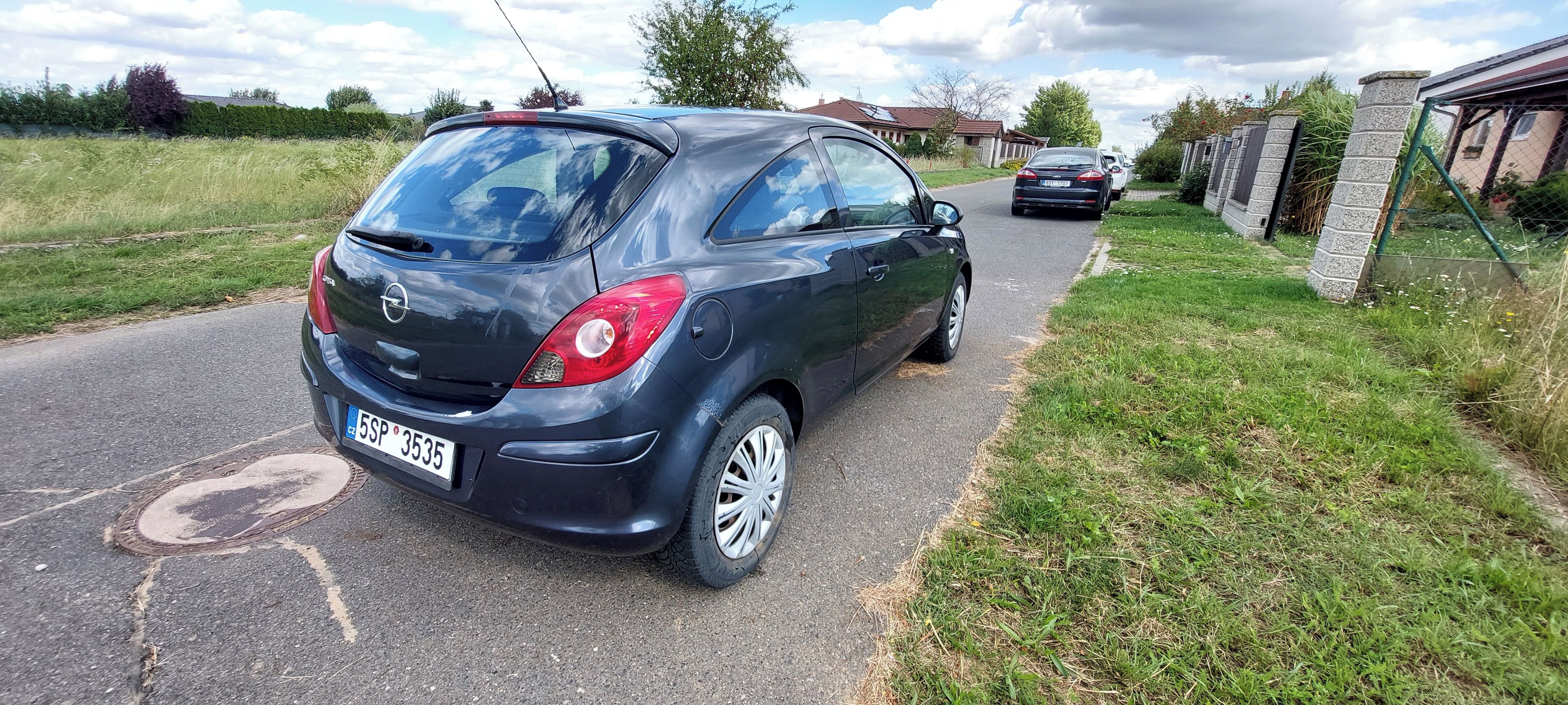 Opel Corsa, 1.2i 16V - fotka 6