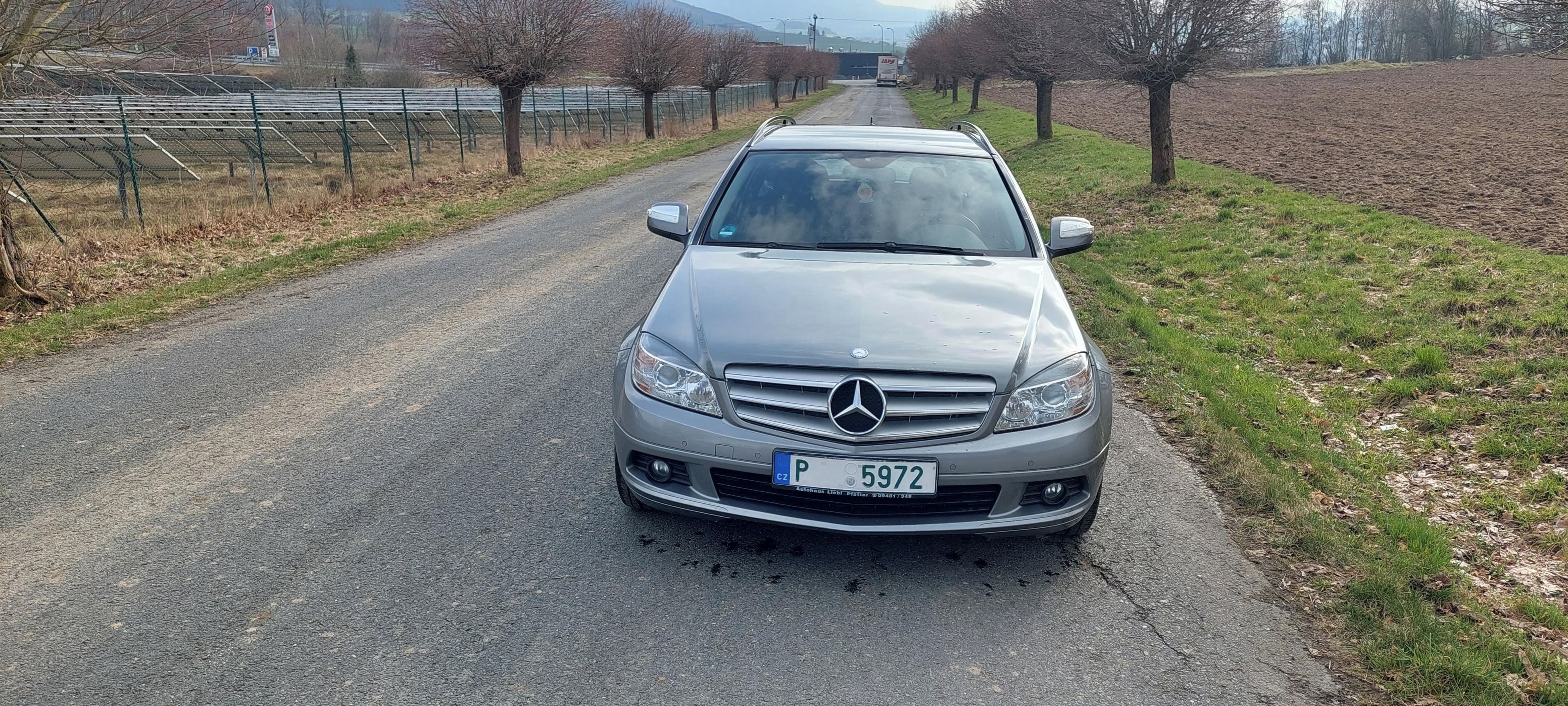 Mercedes-Benz Třídy C, MERCEDES BENZ C 200 CDI 2008 - fotka 3
