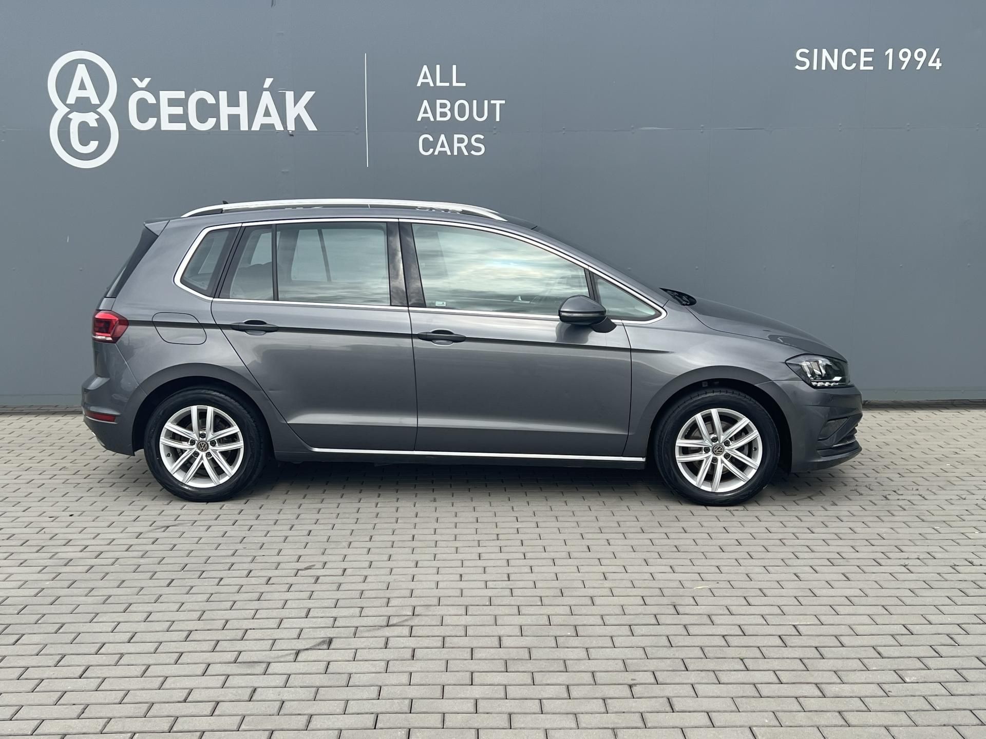 Volkswagen Golf Sportsvan, 1,6TDi 85kW HIGHLINE - tažné - fotka 4